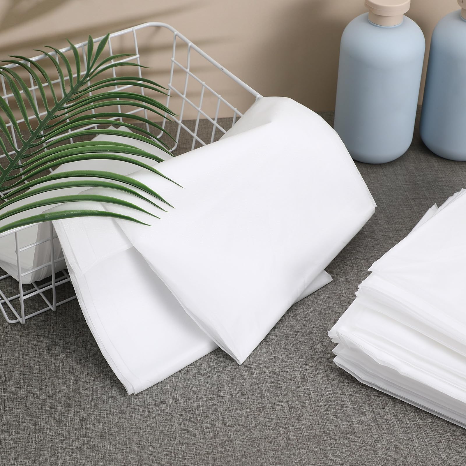 STOBAZA 100 Sábanas Desechables para Camillas de Masaje Ajuste y Fácil Desecho, Ideales para Salones y Spas, Hechas de Tela No Tejida de Color Claro
