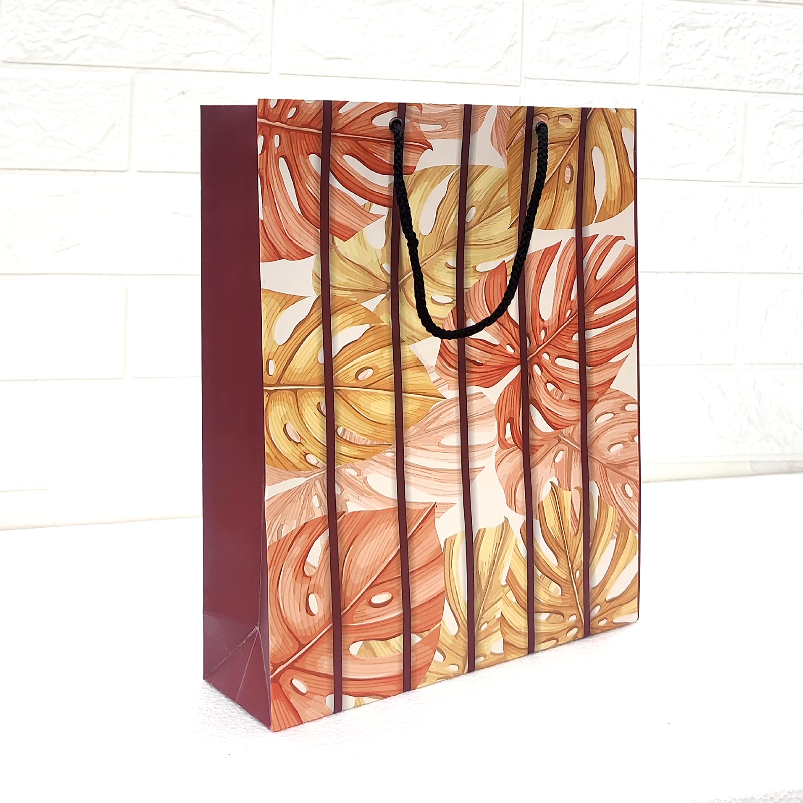 See full amazon price history chart for Pb PapyrusBolsys Paper Bags Leaf Small Size Pack of 5 Pb PapyrusBolsys Paper Bags Leaf Small Size Pack of 5 (B0BJ98624Z) Amazon Price History, Amazon Price Tracker