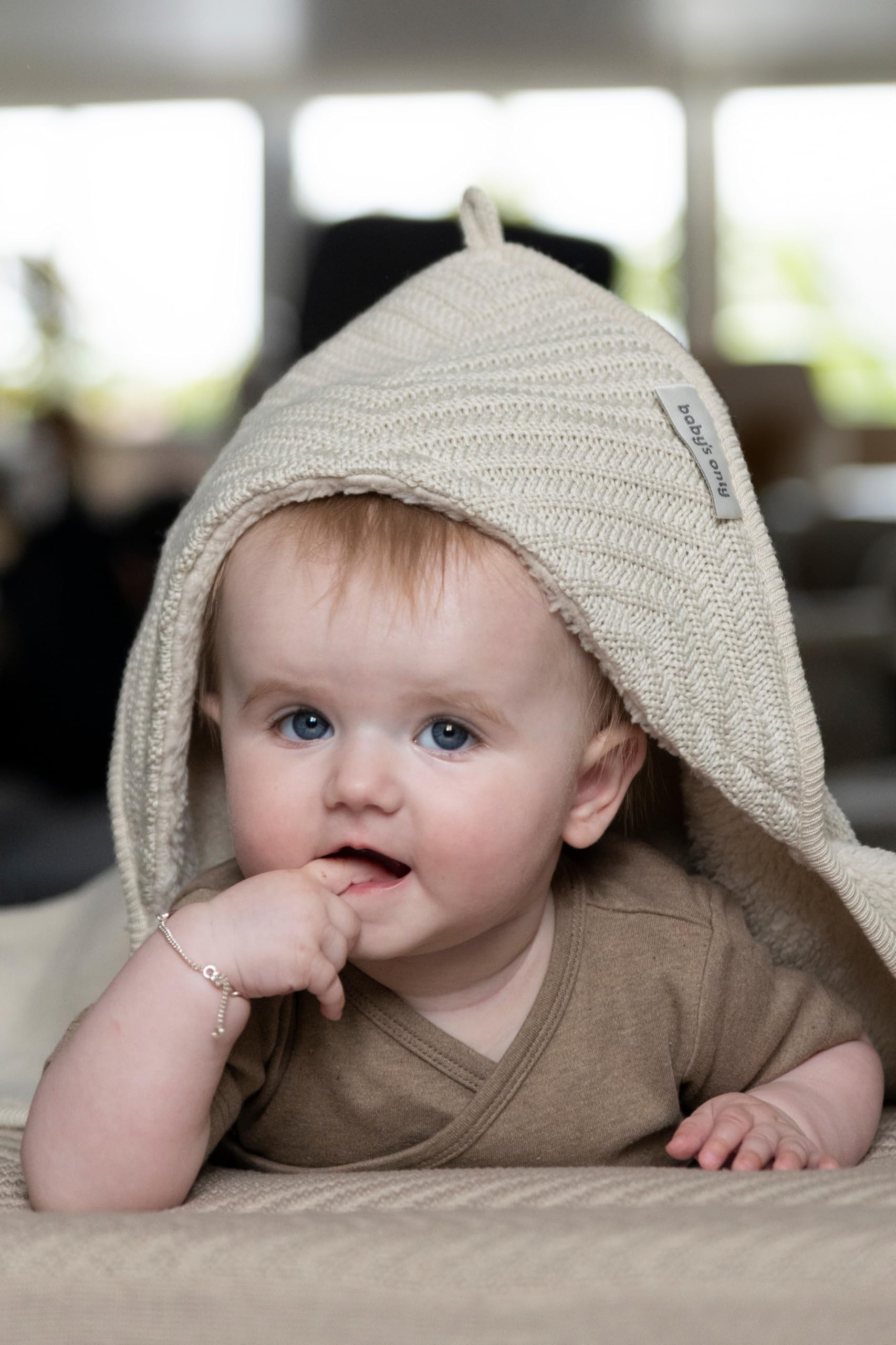 Baby's Only - Kocyk niemowlęcy z kapturem Grace - Beige - 75x75 cm