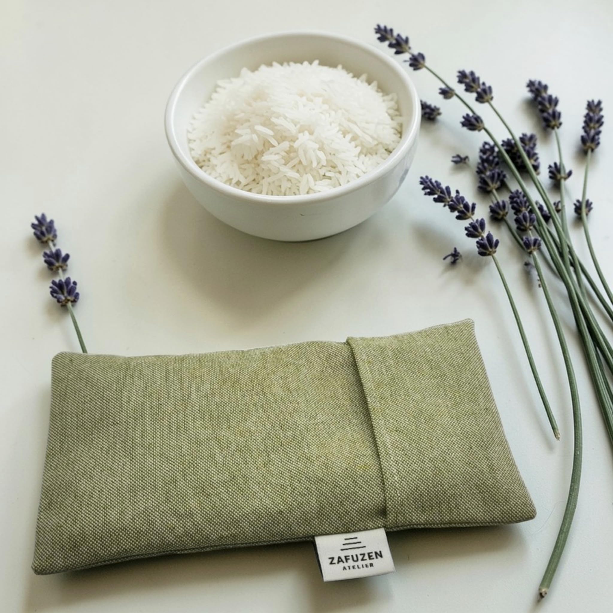 Coussins pour Les Yeux avec Housse Lavable Lot de 6 – Coton Naturel et Lavande – Usage Professionnel Yoga, Pilates, Spa et Kinésithérapie – Couleur Sage Atelier