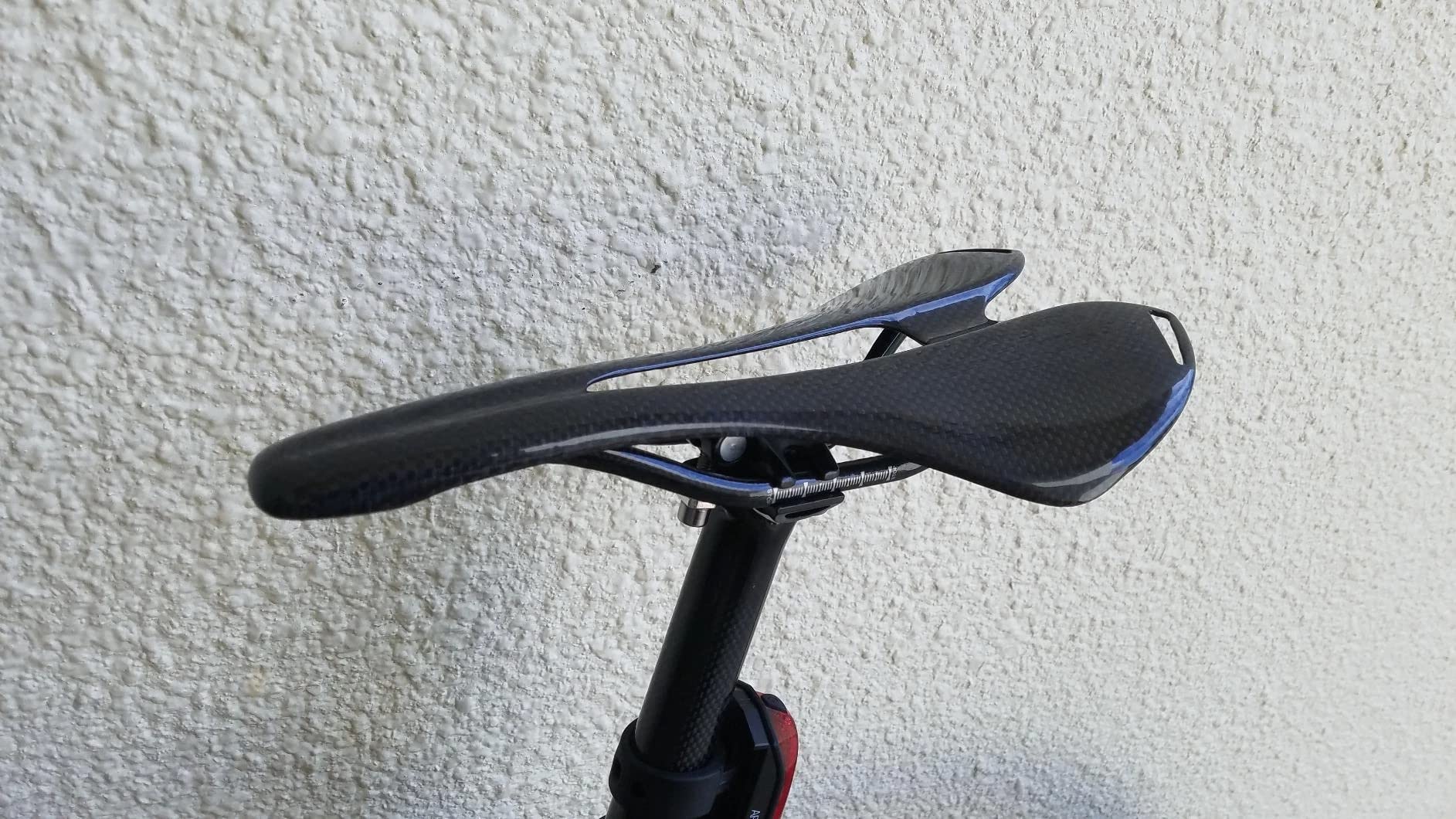 Alfa Pasca Selle de Vélo en Fibre de Carbone Ultraléger Respirant pour Vélo de Route 275 * 143mm Selle VTT Carbone Selle Route Carbone