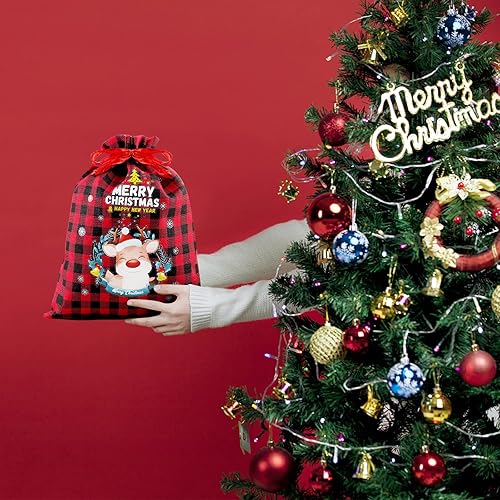 Miniatura 5 de Paquete de 8 bolsas de regalo de varios tamaños, a cuadros de búfalo y patrones de Navidad, bolsas de regalo con cordones de Navidad, bolsas de