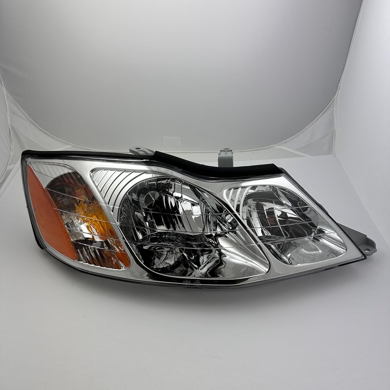 Replacement For Toyota 2000 2001 2002 2003 2004 Avalon XLS/XL Sedan Headlight Assembly with Bulb, DOT/SAE Compliant, Head Lamp for Right/Passenger Side, Partslink TO2503132/ OEM 81110-AC040