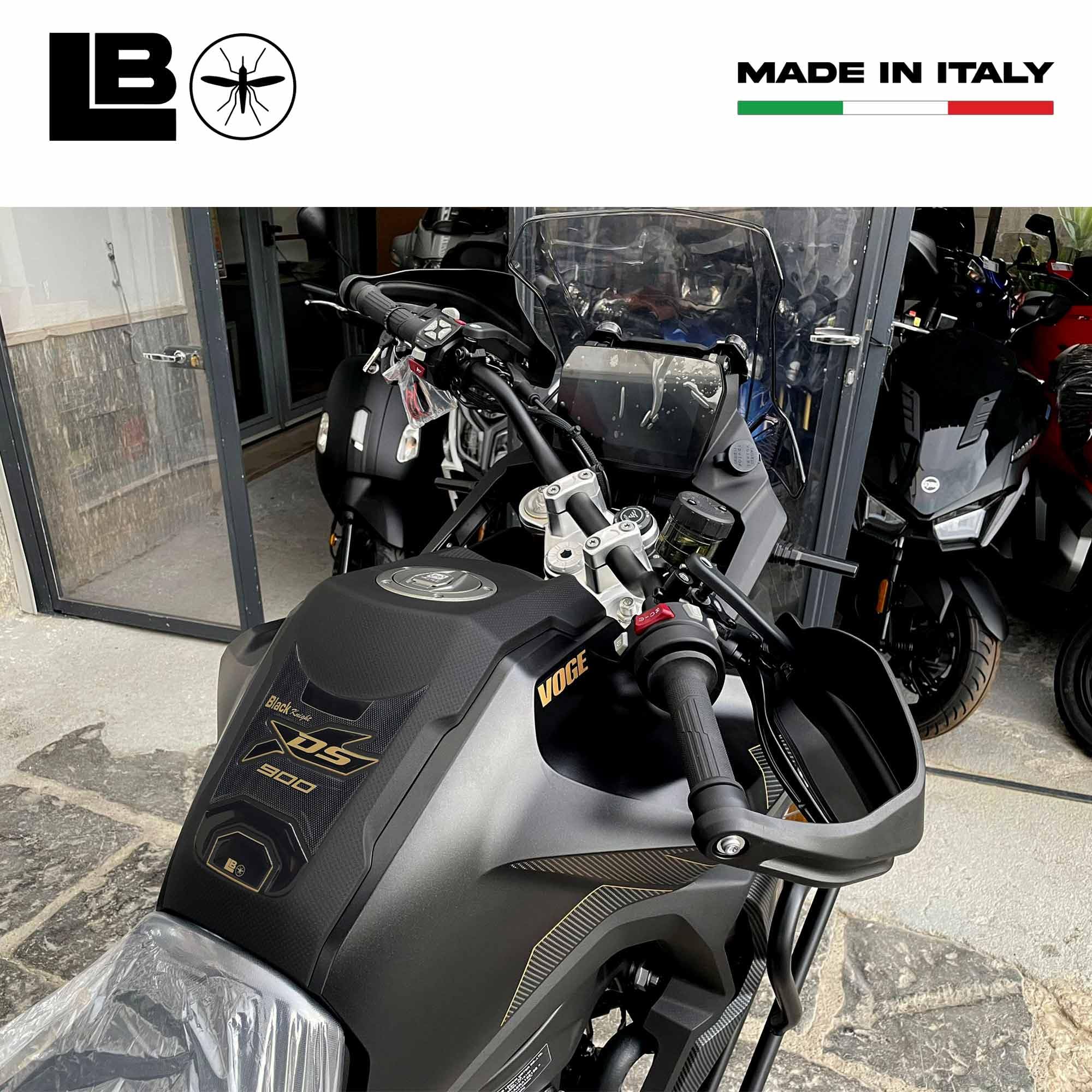 labelbike Adesivo 3D Moto Paraserbatoio Compatibile con Voge Valico | 900DSX 2024, Protezione in Resina, Antigraffio, Decorazione, Oro