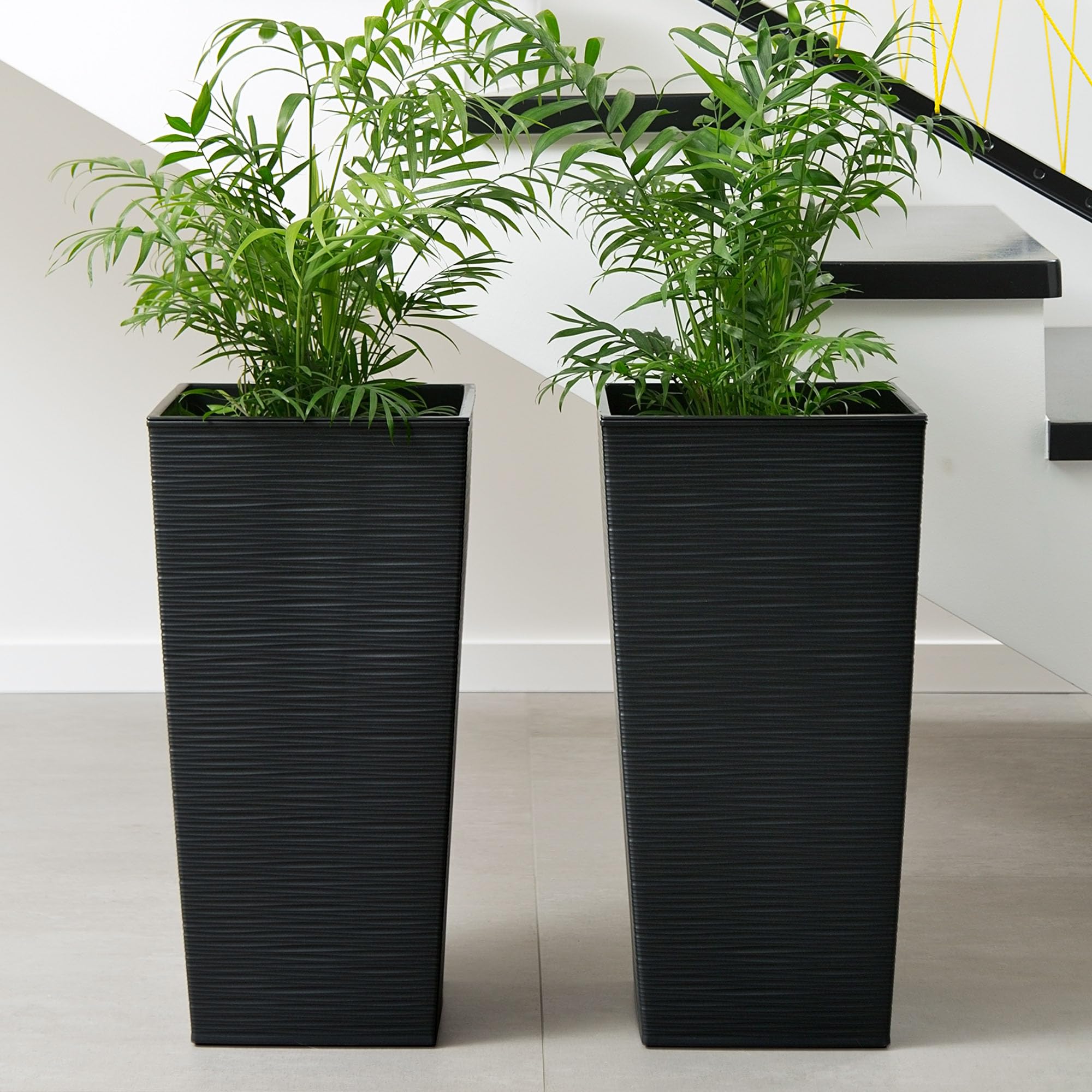 KADAX Lot de 3 Set de 3 Pots de Fleurs Hauts – H 46,5/57,5/68 cm – Noir – intérieur/extérieur – pour Balcon, Jardin ou Salon