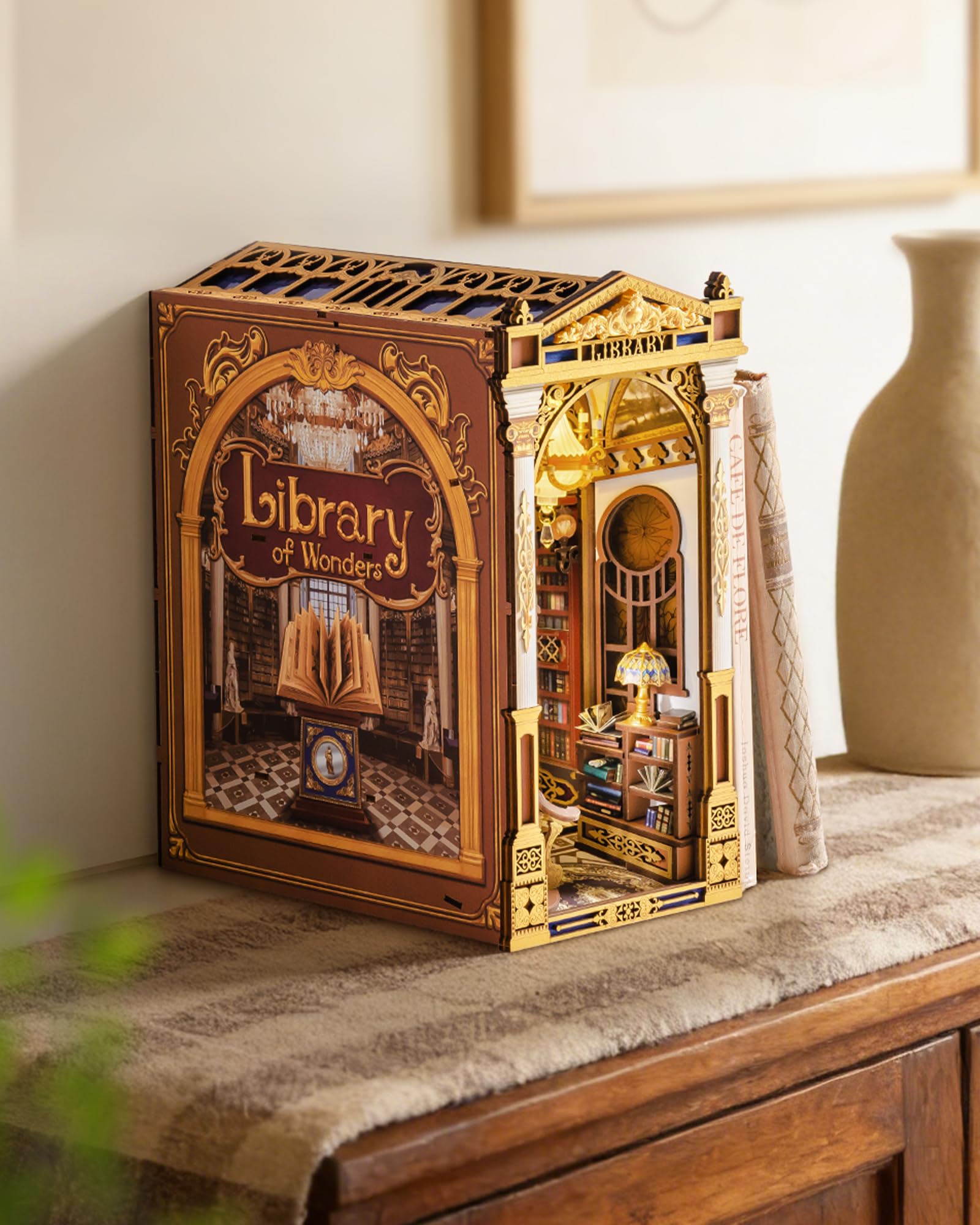 Rolife Book Nook Library of Wonders, Puzzle 3D in Legno, Kit Miniatura Fai-da-Te, Fermalibri Decorativo per Scaffali, Regalo Creativo di Natale e Compleanno per Adulti e Ragazzi