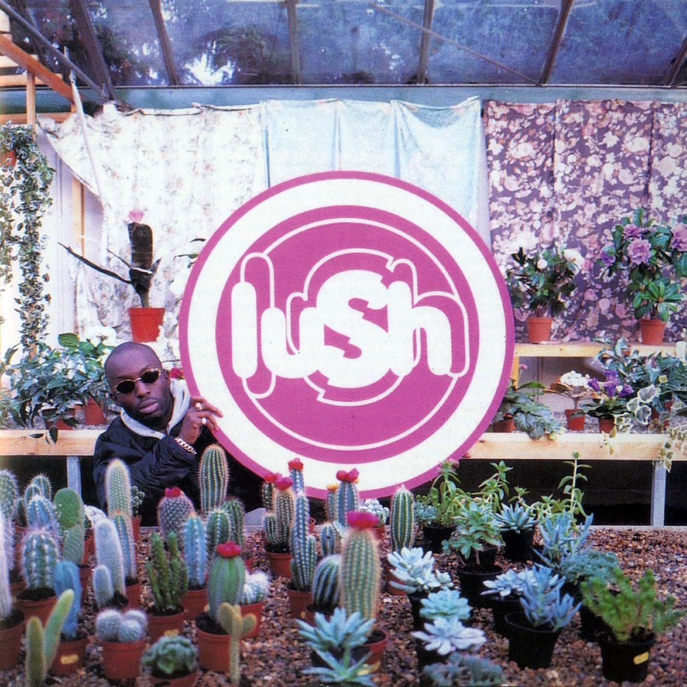 4AD Lovelife por Lush — capa do álbum