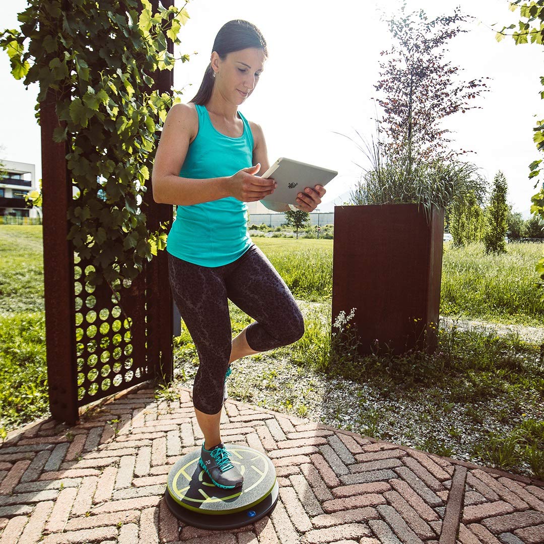 Challenge Disc 2.0, eBalance Board per collegare lo smartphone con app (allenamento digitale e giochi divertenti) I trottola in legno con sensore I 44 cm Ø