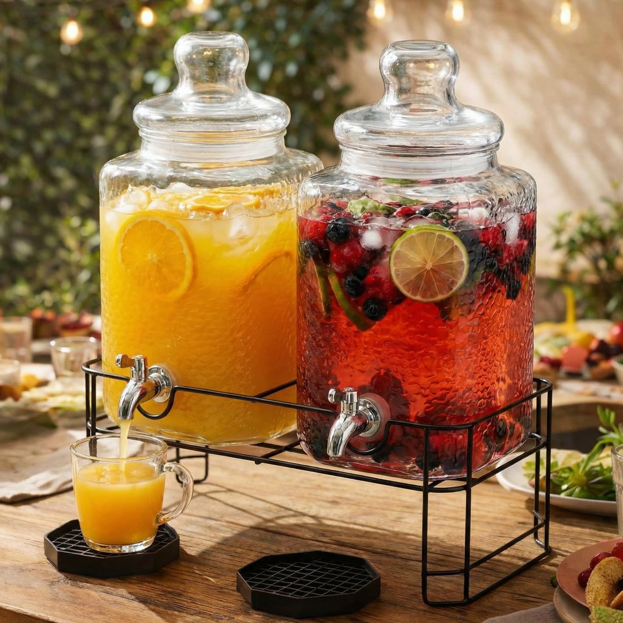 Getränkespender für Partys, gehämmertes Glas, Getränkespender mit Ständer, Edelstahl-Zapfhahn und Tropfschalen, Wasserglas-Krug für Limonade, Saft, Tee und Partygetränke, 2 Stück