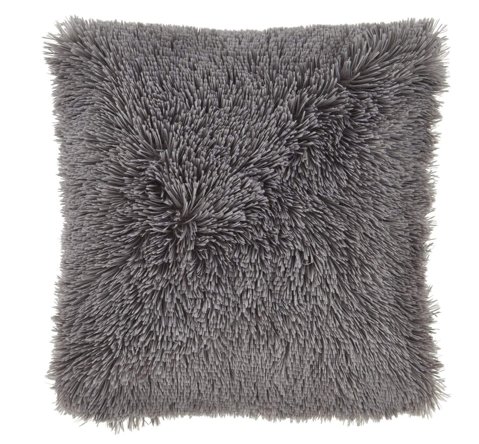 Catherine Lansfield Cuddly Cushion