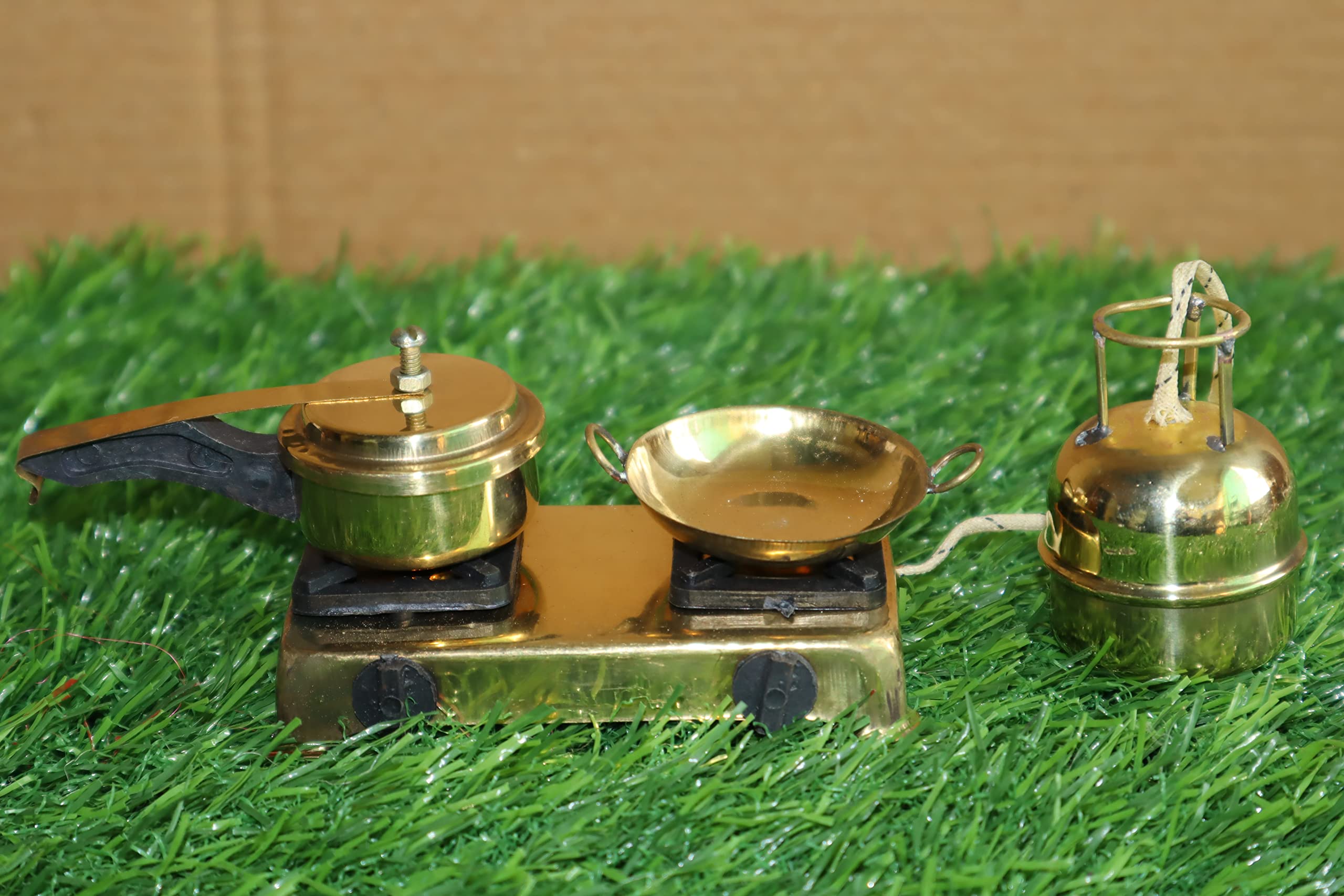 Salvus APP SOLUTIONS Handmade Brass Miniature Utensil/Gas Set/Kitchen Set Toy for Kids, Home Decor & Gift Showpiece, Pack of 4 Articles (Gold_2.5x5 Inch) (B09H4D3GTZ) Amazon Price History, Amazon Price Tracker