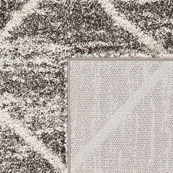 SAFAVIEH Hudson Shag Collection Area Rug - 6' x 9', Distressed Grey & Ivory, Trellis Design, Non-Shedding & Easy Care, 2-inch Thick Ideal for High Traffic Areas in Living Room, Bedroom (SGH281K)