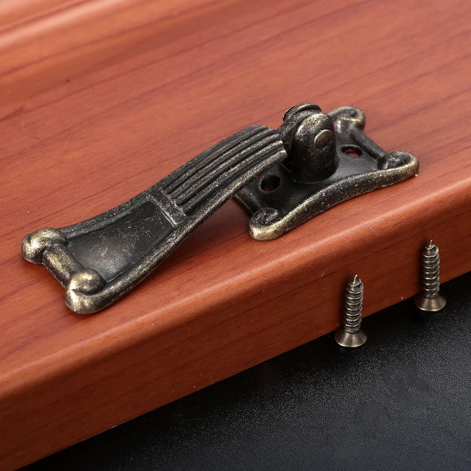 dophee 5 Pack Antique Bronze Cabinet Handle Pulls Knobs with Screws for Cupboard Drawer Dresser Wooden Case Furniture Wardrobe Door, 65x20mm/2.56"x0.79"