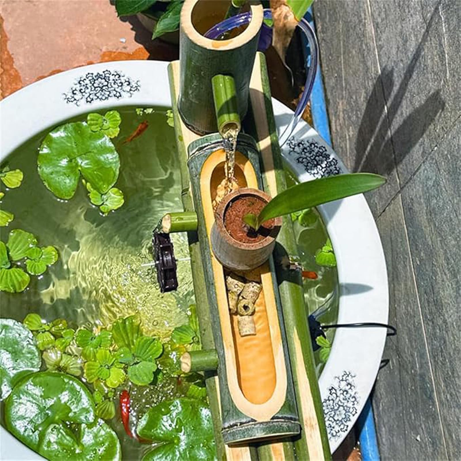 Kit Fontana in bambù Naturale, Elemento d'Acqua autoportante con Pompa Solare, Fontana da Giardino Zen, Decorazione acquatica per Esterni, con Ruota idraulica, per laghetto e Acquario.