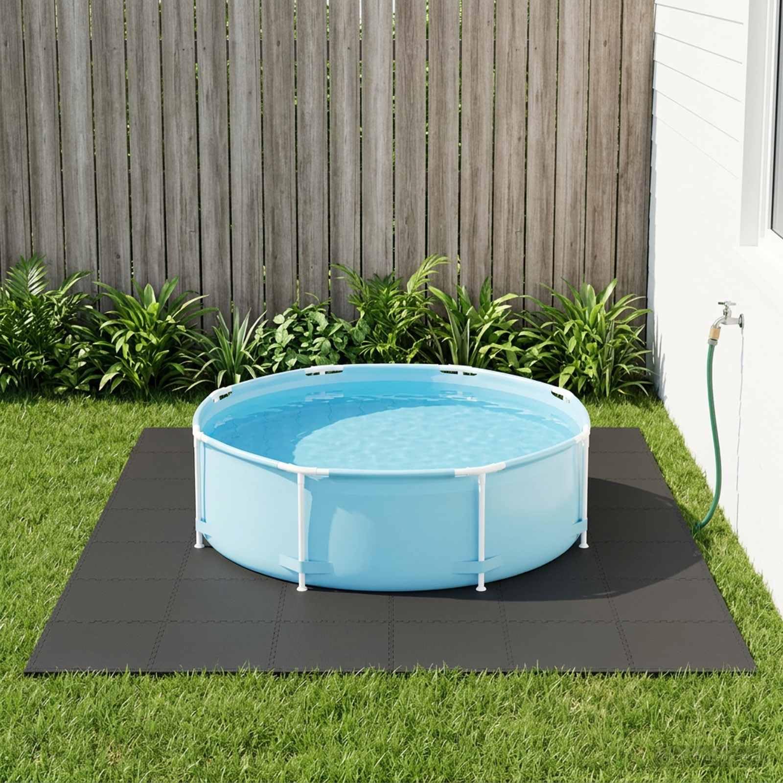 Mangloder Pool Bodenschutzmatte Schwarz 50 Stück aus EVA Schaum, 18 m², 60 x 60 x 1 cm, modulare Unterlegplane für Gartenpool, Schwimmbecken, Aufstellpool, rutschfest und leicht zu reinigen