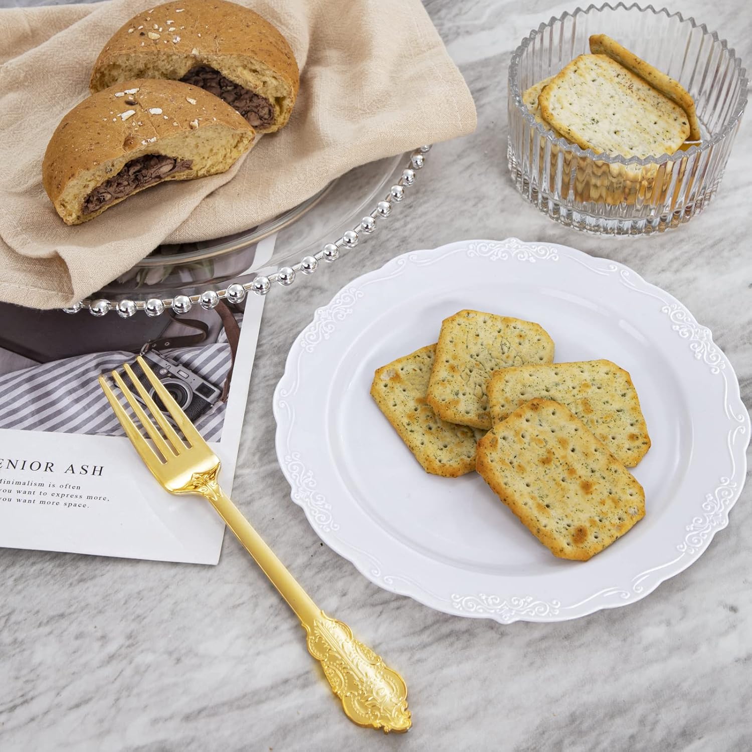 DaYammi 60PCS White Plastic Plates, Heavy Duty White Disposable Premium 7.5inch Dessert Cake Salad Appetizer Plates Hard Plastic Platos Disposable for Party Wedding - Image 5