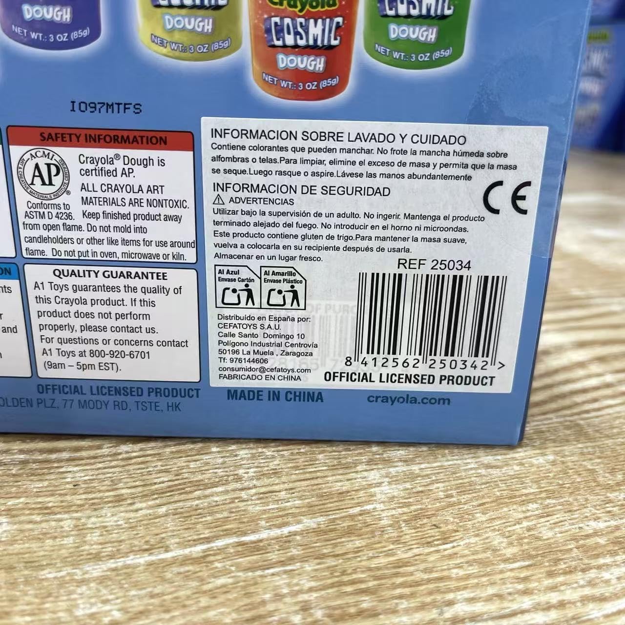 Cefa Toys - Plastilina Crayola Cosmic - Pack 20 Botes 85g c/u - Masa Moldeable Brillante - No Tóxica - Maletín de Transporte Incluido - Apto para Niños a Partir de los 3 Años