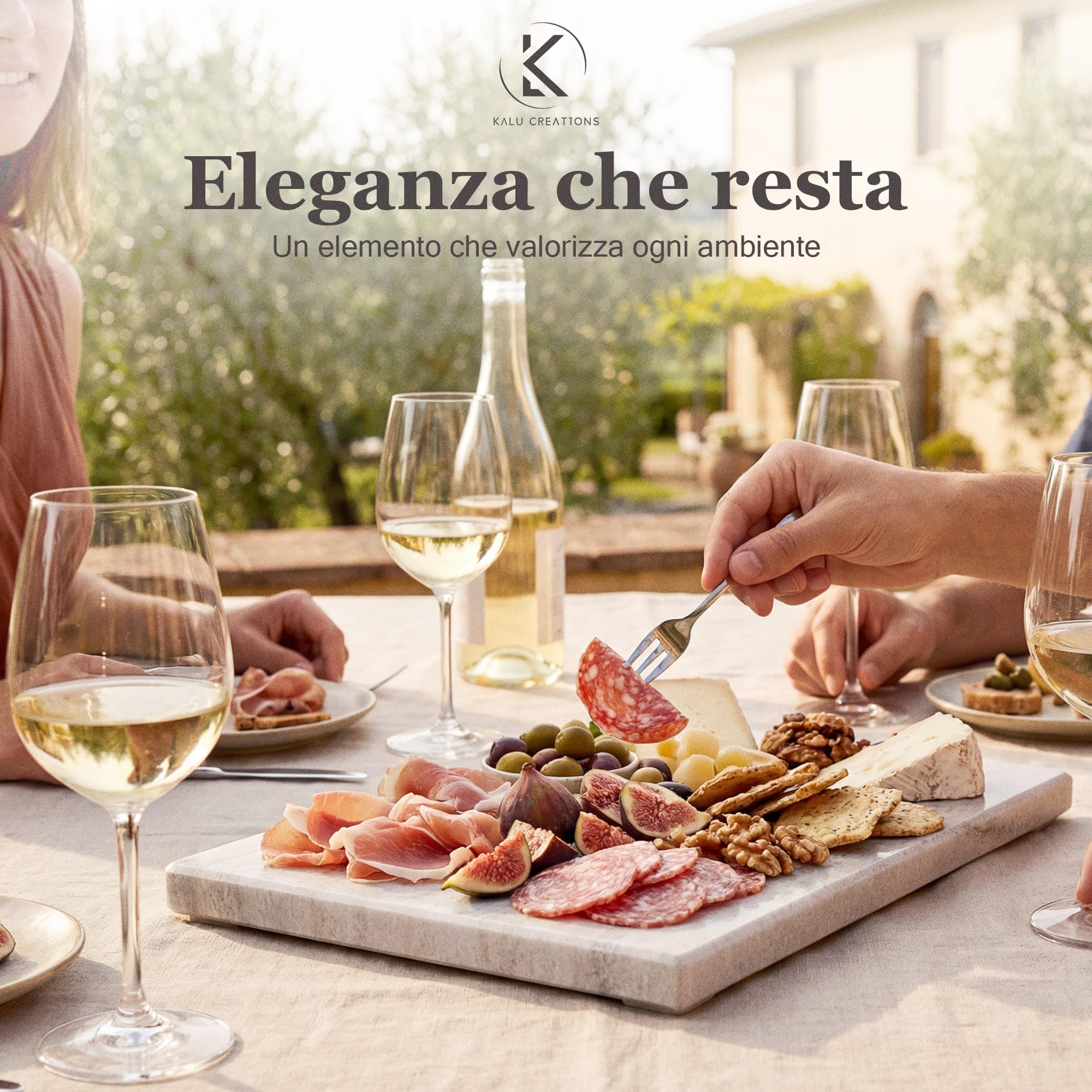 Schneidebrett aus massivem weißem Marmor 40 x 30 cm – Elegantes Küchenbrett für Käse, Sushi und Antipasti – Naturstein dick und schwer – Made in Italy | Kalu Creations