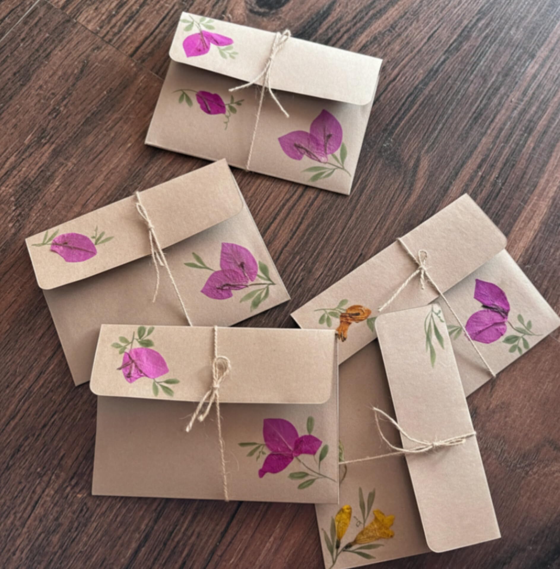 Pack of 8 Brown Kraft Paper Envelopes 5.5 x 4.5 inch | Pressed Flower Design | Suitable for Greeting Cards, Letters, Photos & Cash – Petals by Shweta-image-5