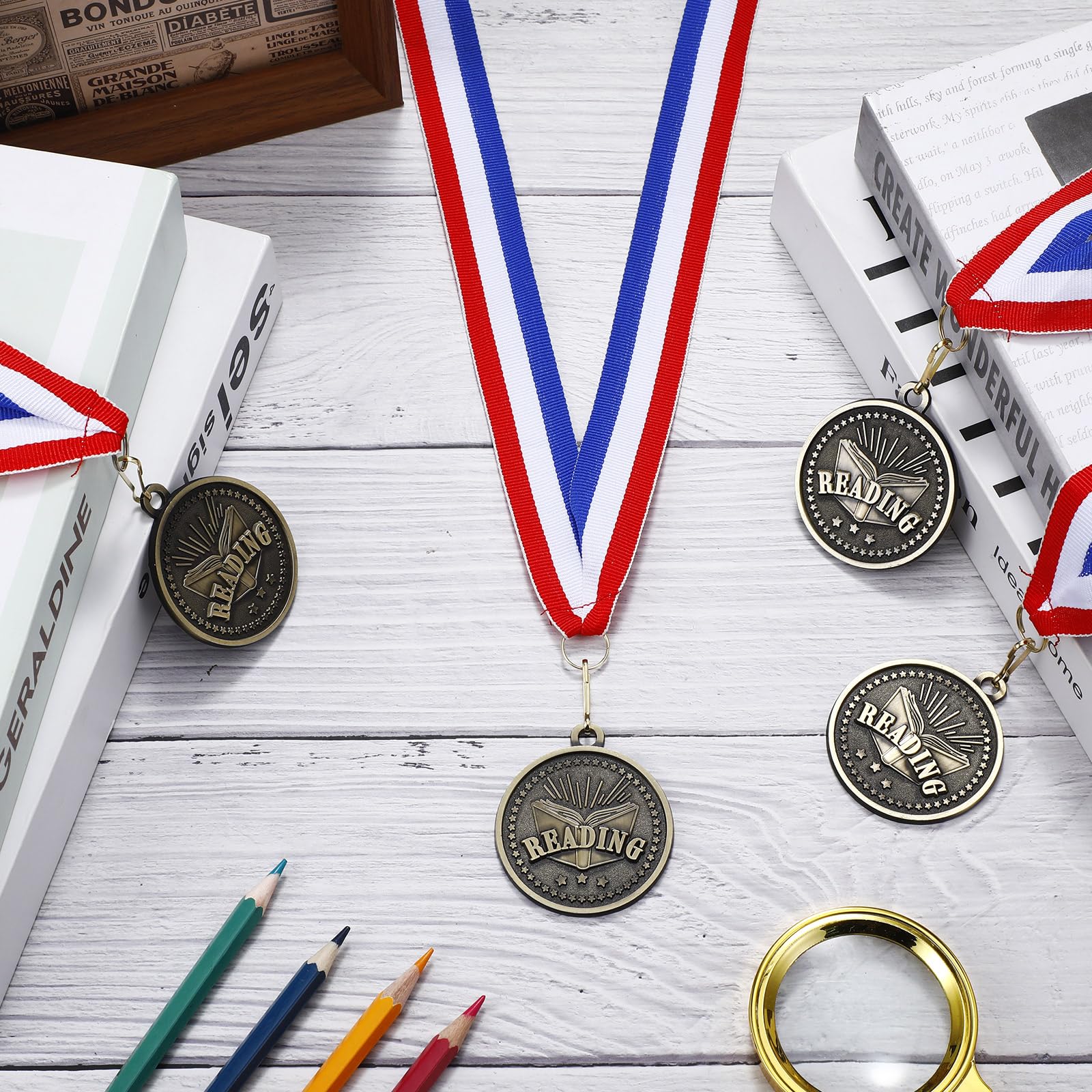 Medallas de lectura de 2 pulgadas, medallas de oro con cinta para el cuello, medallas de premio de gusano para niños, premio de trofeo, regalo para académicos, amantes de los libros,