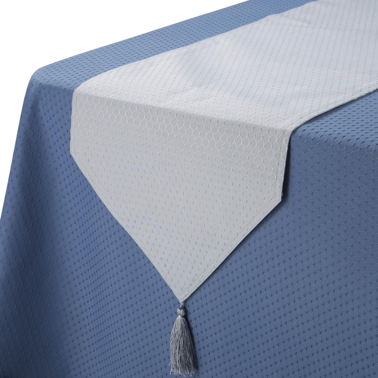 VEEYOO Table Runner 100% Polyester Waffle Jacquard Table Cloth with Tassel for Restaurant Kitchen Dining Wedding Party (Silver, 14x72 inch)