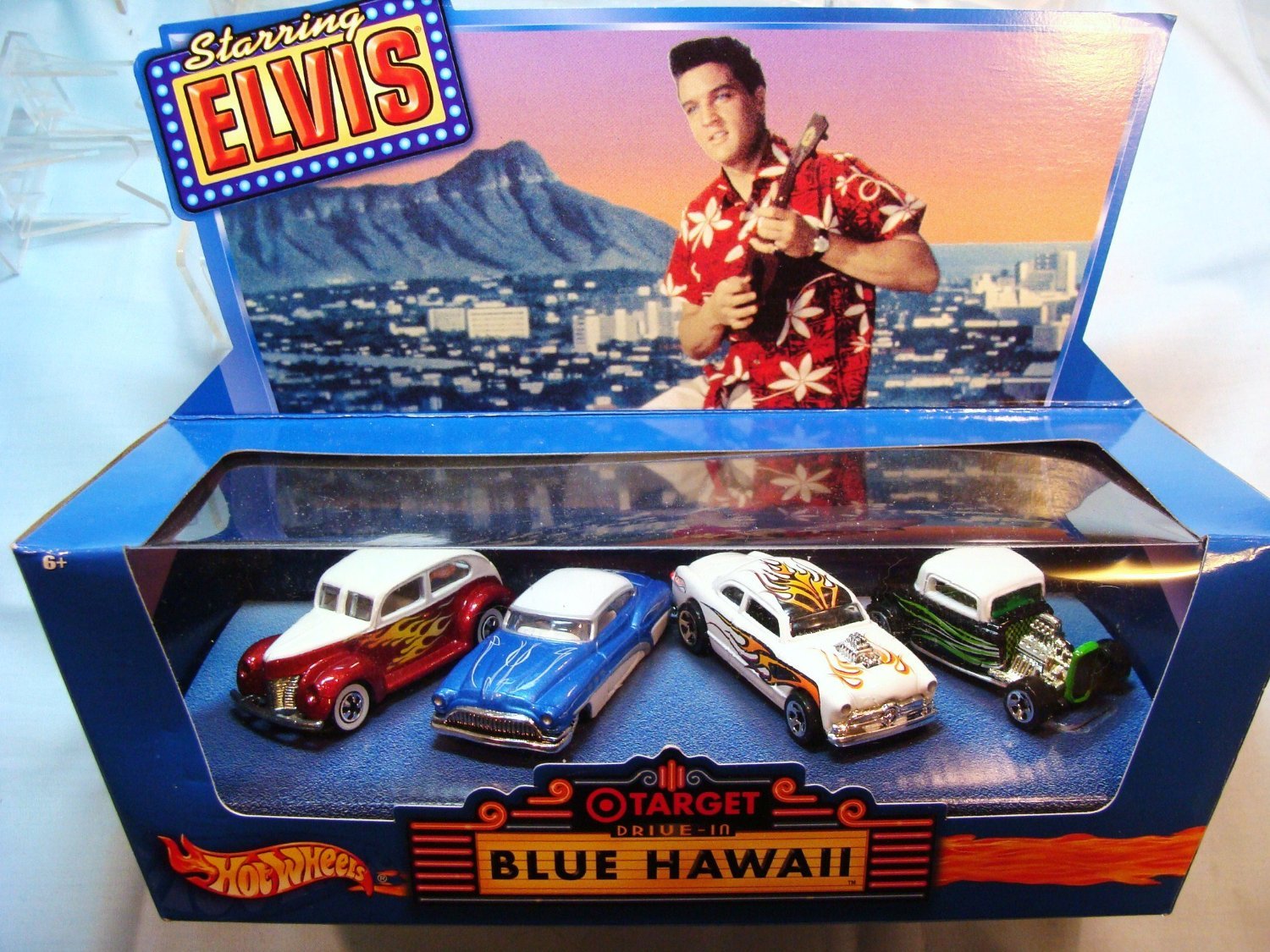 ホットウィール エルビス ELVIS 4台セット　TARGET 新品 限定 Hot Wheels Target Exclusive Elvis Presley Blue Hawaii Drive