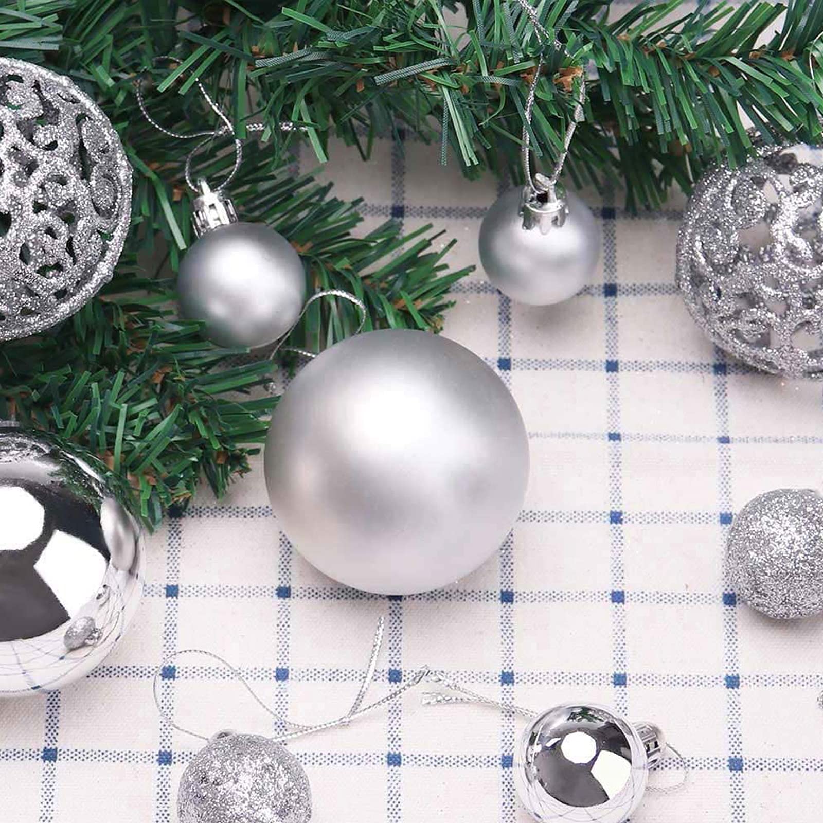 ZFYQ 100Pcs Christmas Tree Baubles, Hanging Baubles 3/4/6 cm - Image 2
