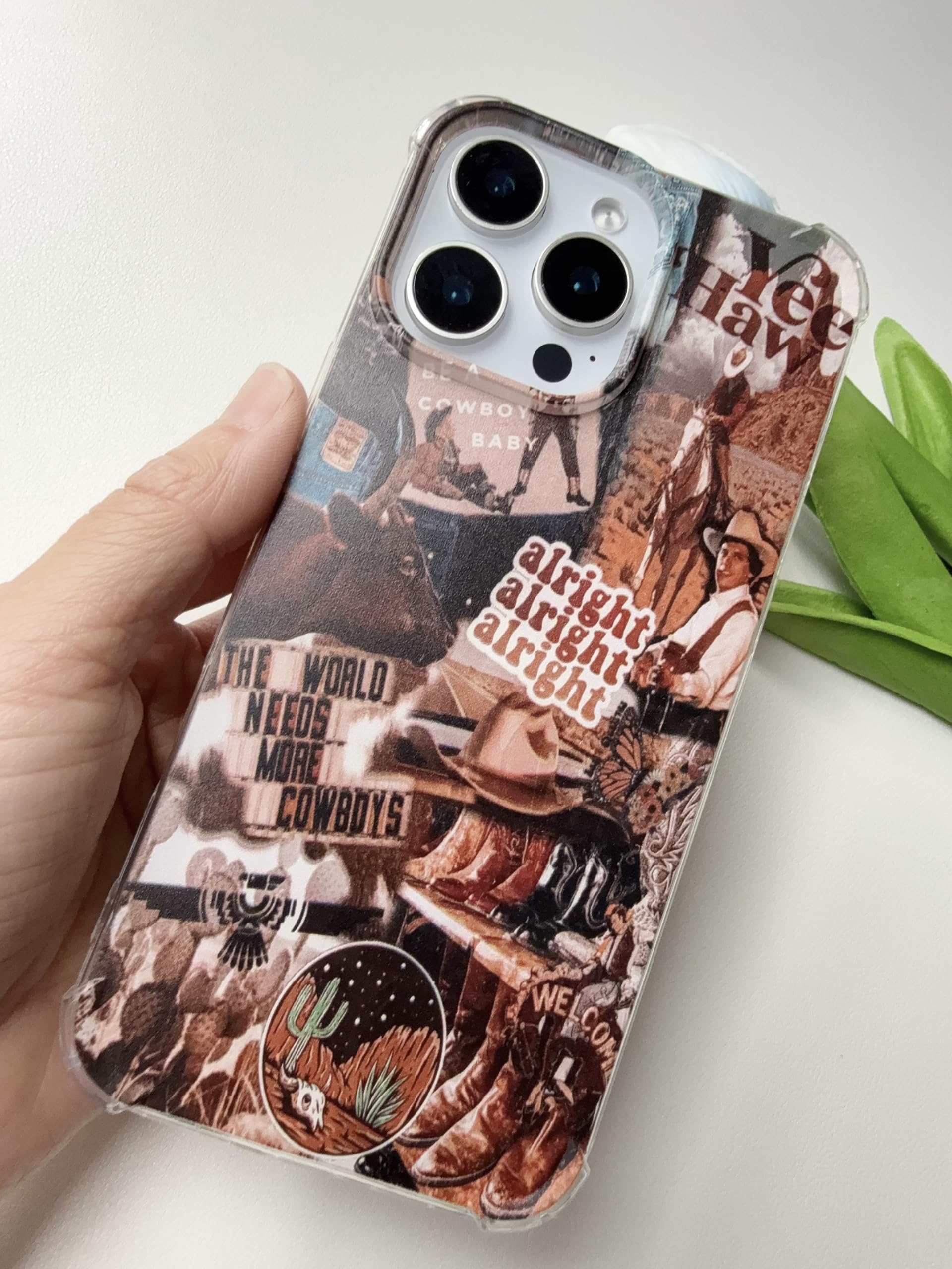 Retro Western Handyhülle Für IPhone 16 Pro – Coole TPU Hülle Mit Boho-Cowboy Design (stoßfest)