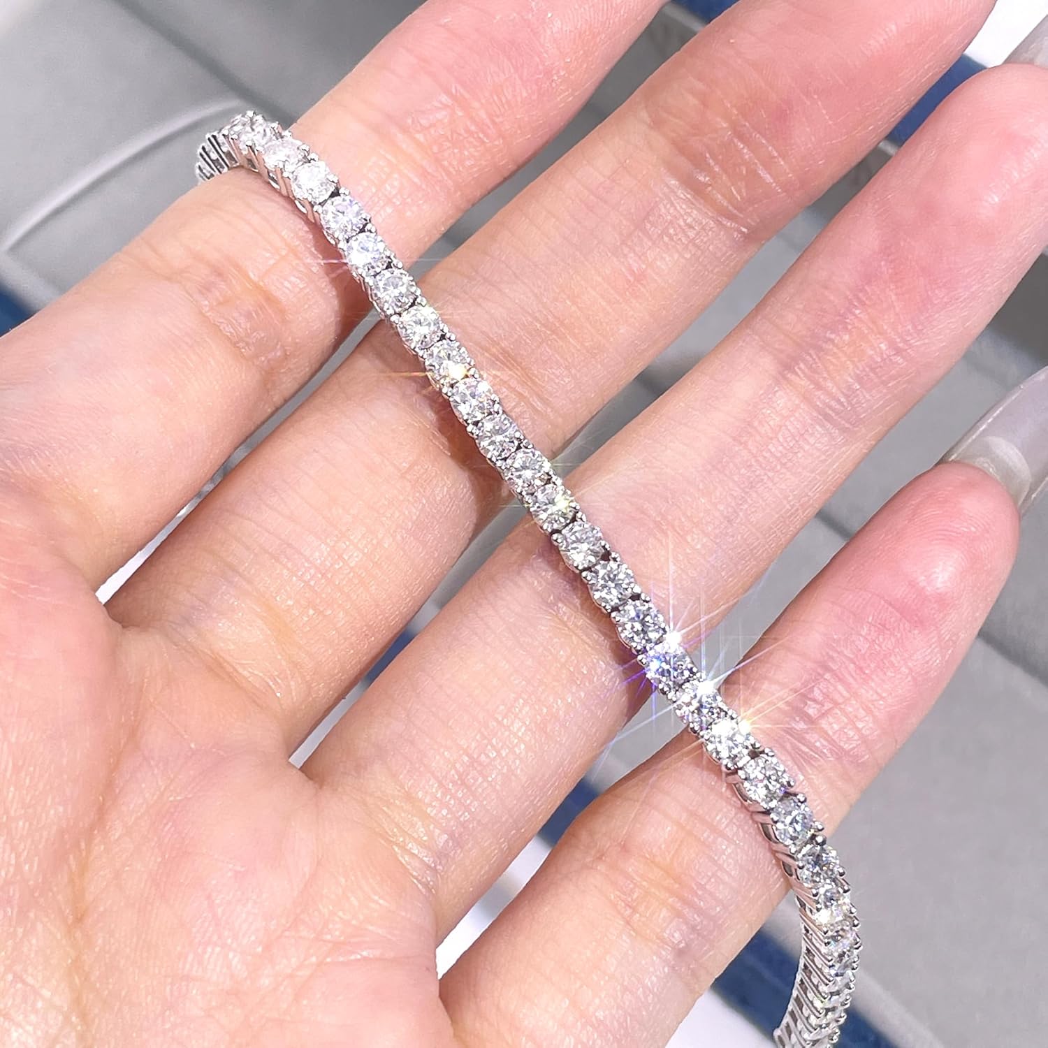 5.2-17 Carats Moissanite Diamond Tennis Bracelet for Women Men 18k White Gold Gold Plated 925 Sterling Silver Bracelet 3mm/4mm/5mm DEF Color VVS Round Cut Lab Created Moissanite Diamond Bracelet with GRA Certificate - Image 5