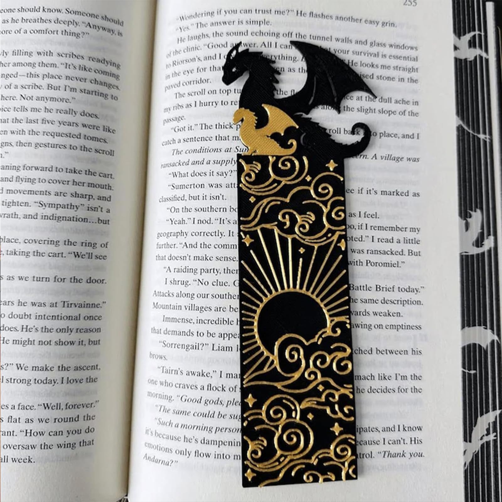 2 stuks zwarte gouden draken bladwijzers, dubbelzijdig, zwart goud, coole draken, boekenlegger, acryl boekenlegger, fantasy, met zon en wolken, boekenkast voor jongens, meisjes, boekenliefhebbers