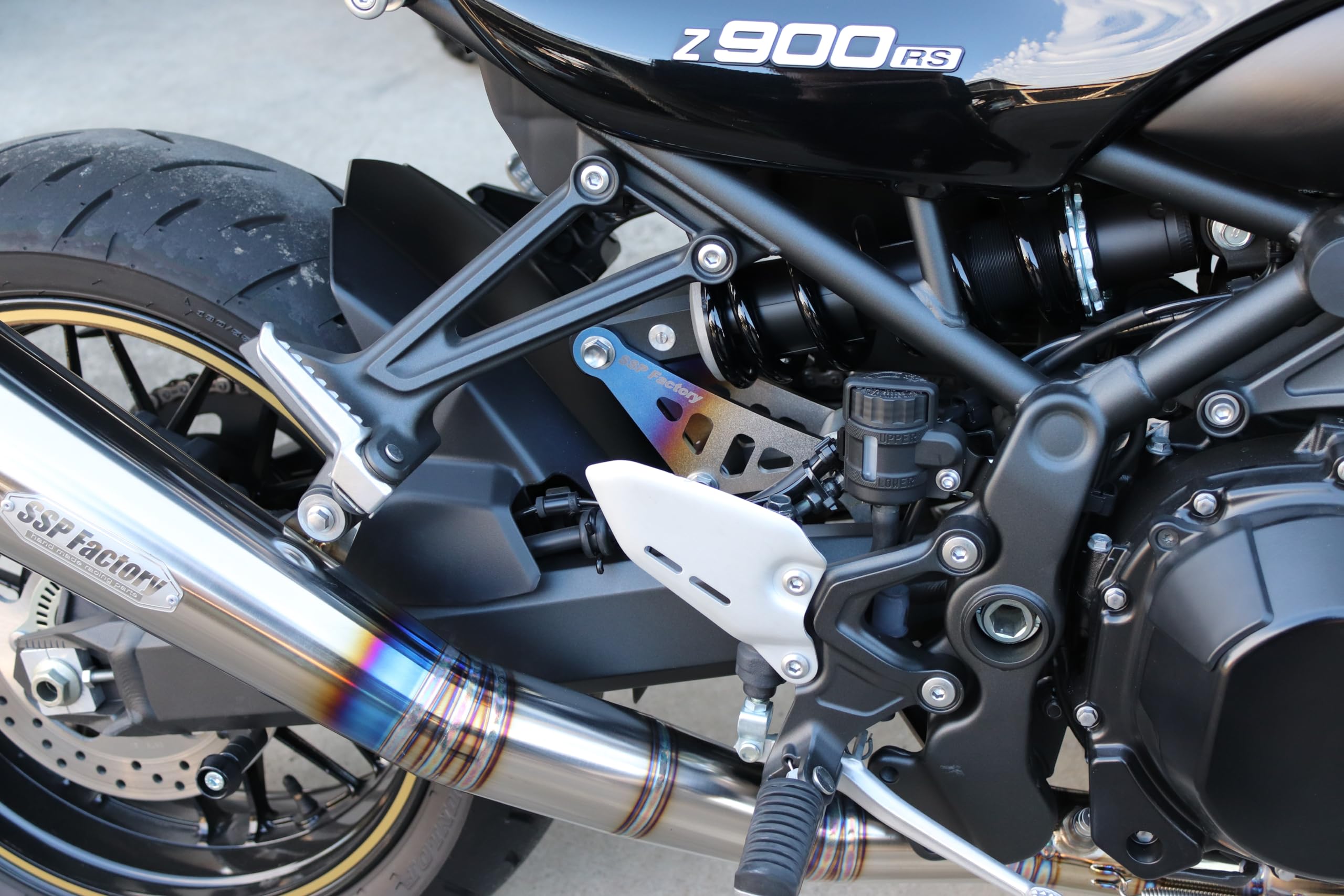 Amazon | Z900RS/Z900RS Cafe用チタン製リアサスリンクプレート | 車高