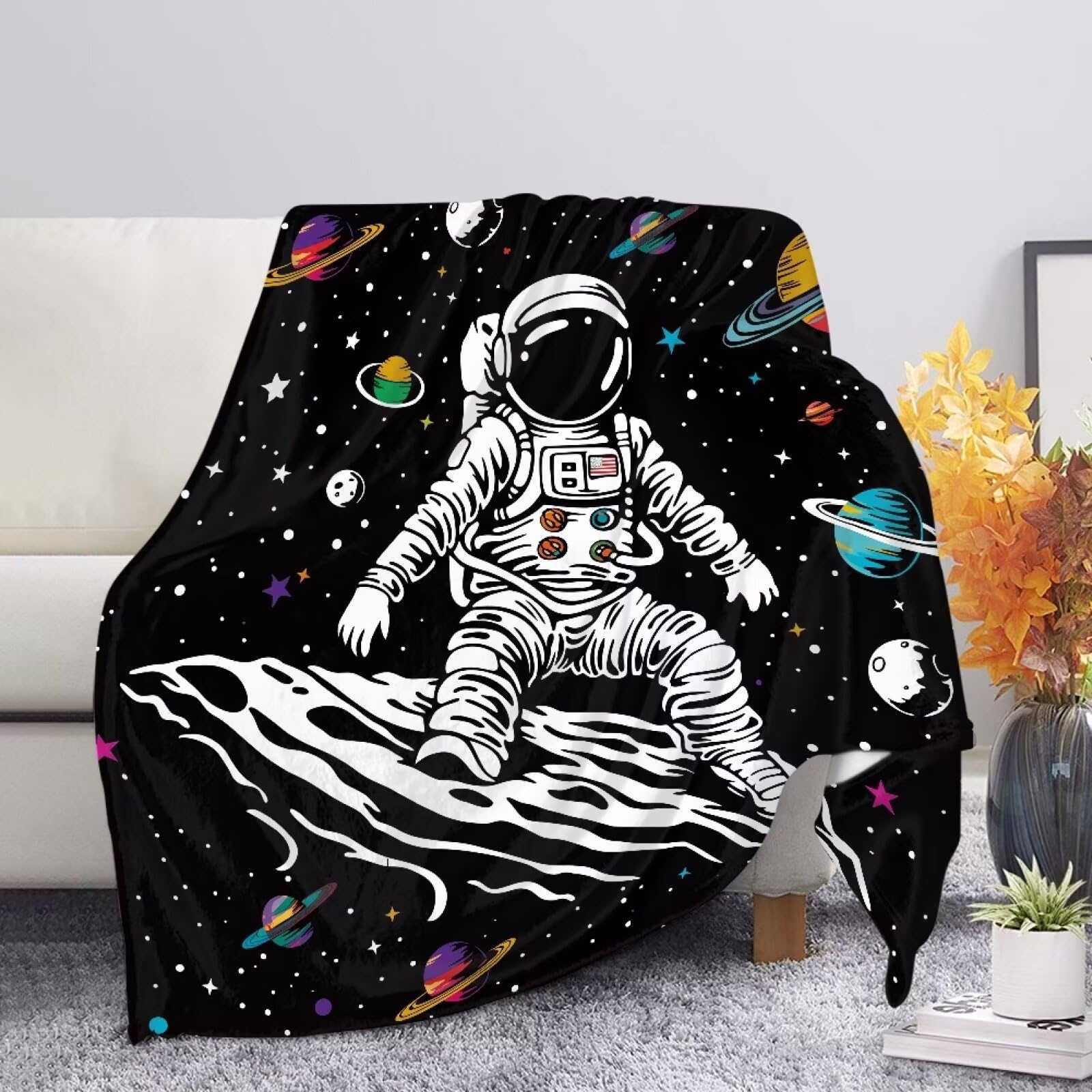 Allcute Spaceman Astronaut Throw Blanket for Couch Sofa Throws Fluffy Soft Winter Fall Blanket Home Decor Living Room Black Throw Blankets