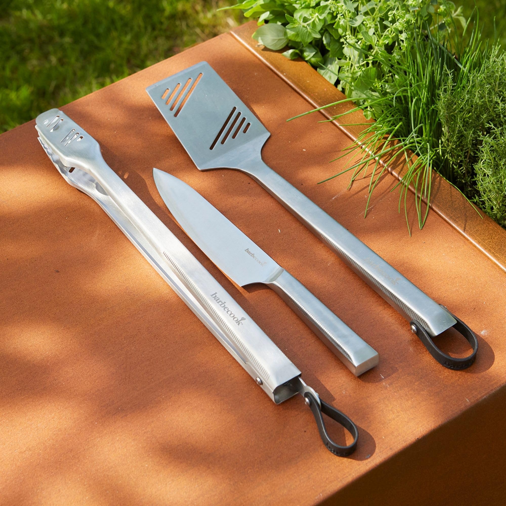 Barbecook Zestaw sztućców do grilla, trzyczęściowy, zestaw premium ze szpachelką do grilla, nożem szefa kuchni i szczypcami do grilla ze stali nierdzewnej, 45,7 cm