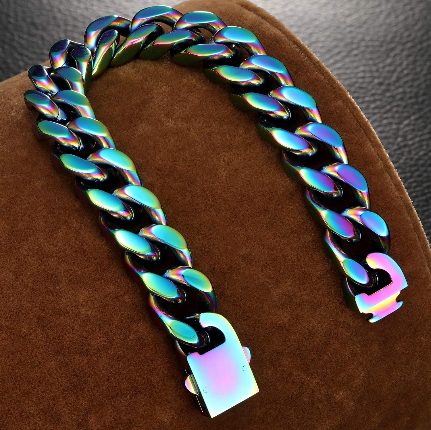 ROWIN&CO Stainless Steel Cuban Link Bracelet Width 15mm 18K Gold/Black/Blue/Rose Plated Curb Chain for Men Women Wrist Bracelets, 7.76-9.5 Inch Length Hip Hop Jewelry with Gift Box