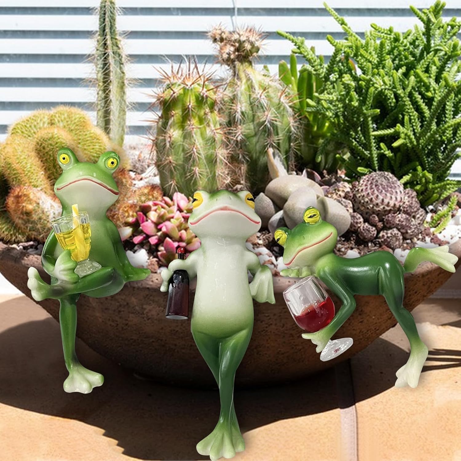 Frog Figurines, Climbing Frog Figurines Flower Pot Hugger, Resin Hanging Sculpture Outdoor Statue Plant Pot Decorations for Home Garden Fence Balcony Patio Lawn Yard Ornaments (All)