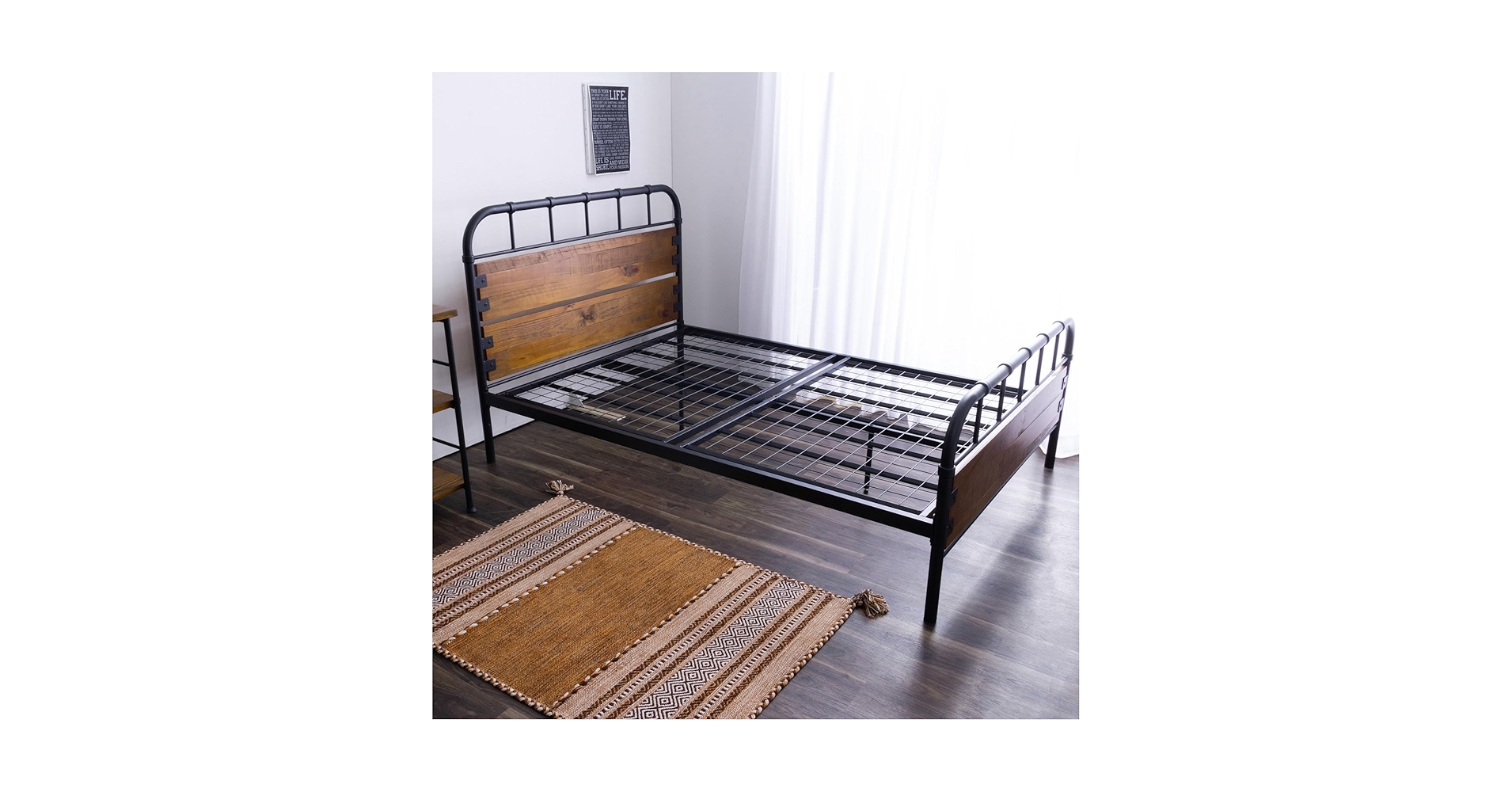 アンティーク調アイアンベッド　廃盤 アンティーク調アイアンベッド ＜シングル／セミダブル＞｜通販