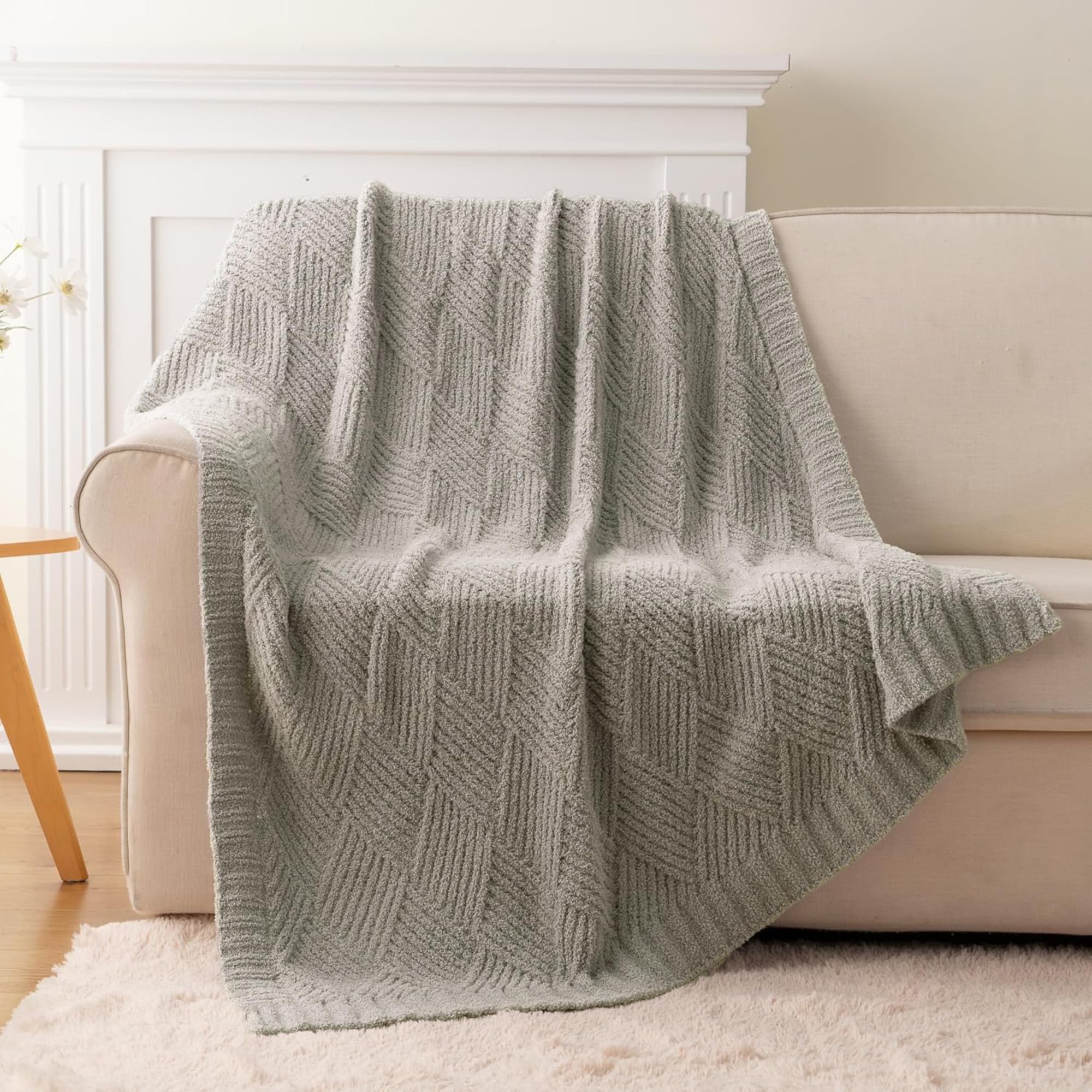 Battilo Diamond Knit Throw Blanket for Sofa Couch Bed, Soft Textured Plush Blankets, Cozy Lightweight Decorative Blanket for Sofa (Grey, 125x150cm)