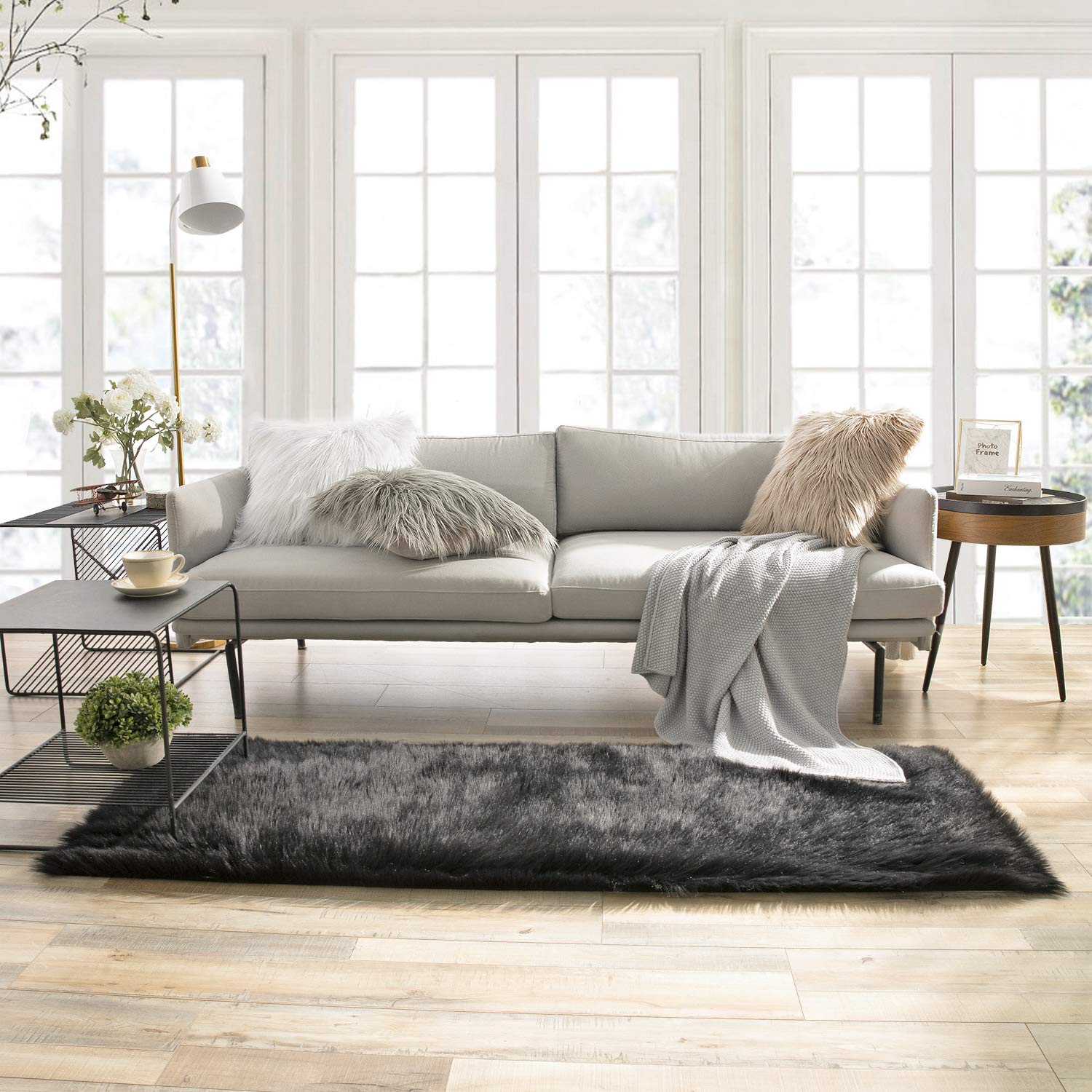 Ashler faux fur rug, Fluffy Shaggy Area Rug Ultra Soft 2.2 x 6 Feet Rectangle Fur Rug, Black Fuzzy Rug Machine Washable Shag Rug, Nursery Decor Throw