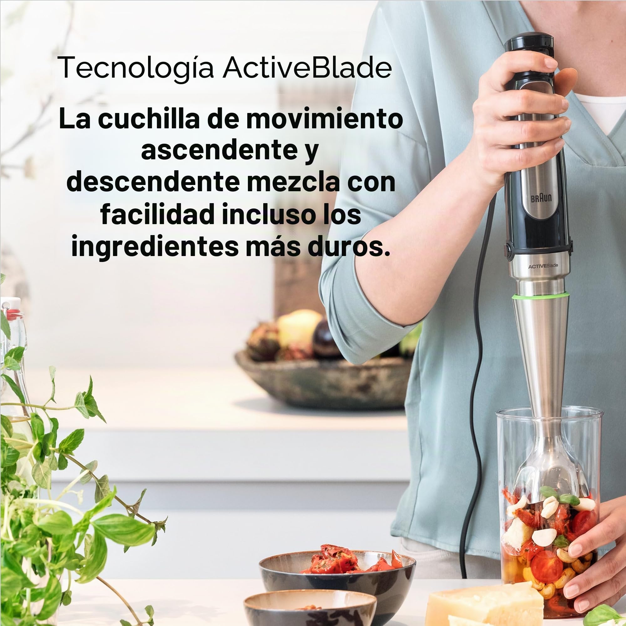 Braun Minipimer 7 - Batidora de Mano con Tecnología SplashControl, Sistema ActiveBlade para Alimentos Duros, Selección de Velocidad, Jarra Batidora 1,25L, Picadora, Vaso 600mL, 1000W, Negro (MQ7045X)