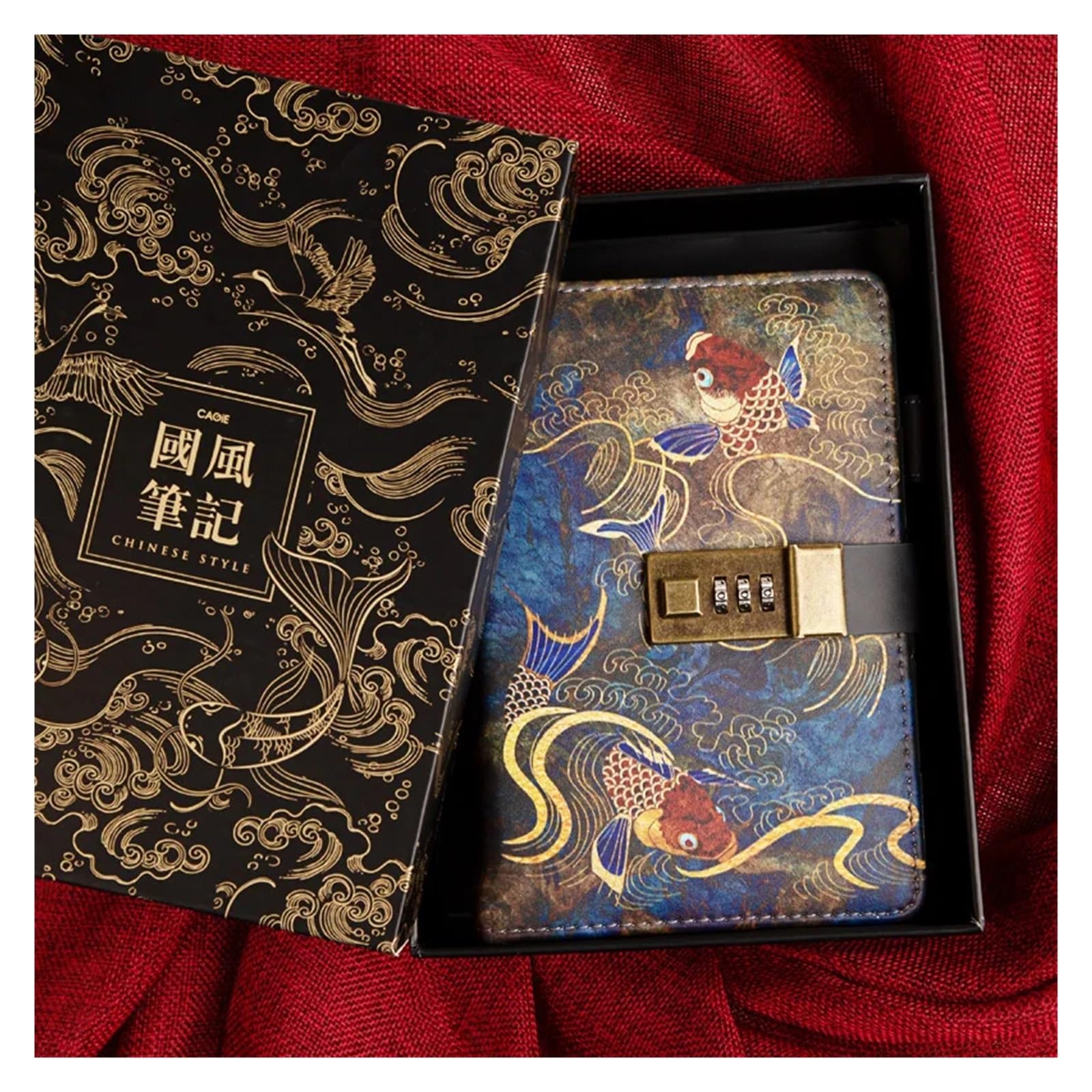 Tagebuch Mit Schloss A6 Chinesischer klassischer Stil mit Schloss, Passwort, Tagebuch, Büchern, Federbinder-Notizbuch (ohne Stift)(Cryprinus carpiod)