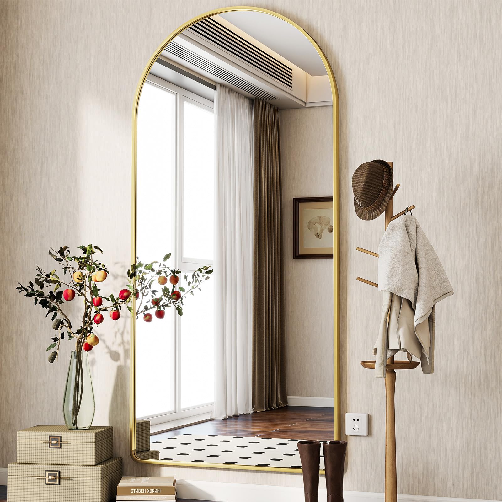 Koonmi - Miroir pleine longueur bombé avec coins arrondis - Grand miroir sur pied - Miroir de dressing pour le salon - Doré - 171L x 76l cm - Moderne - Montage mural