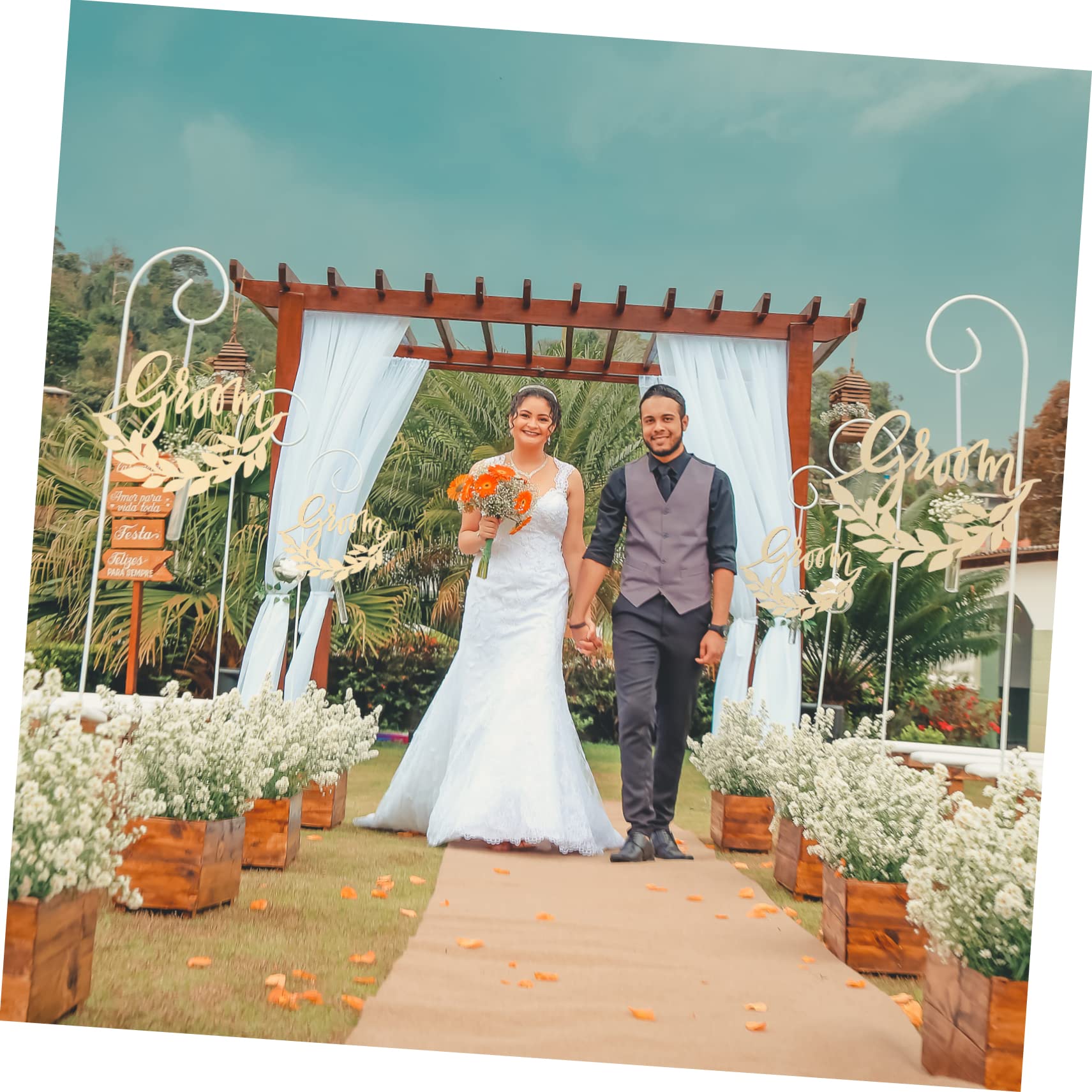 HOMSFOU Hochzeitsstuhl Rückenschild Holz Hochzeit Anhänger mit Braut und Bräutigam Design für Hochzeitsdekoration und Fotografie Wiederverwendbar und Langlebig