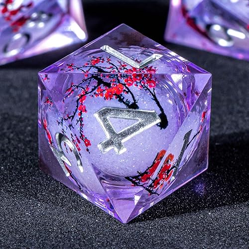 Miniatura 7 de KERWELLSI Juego de dados DND con núcleo líquido y flores, 7 piezas de dados poliédricos de resina con flor de ciruelo de borde afilado, dados de