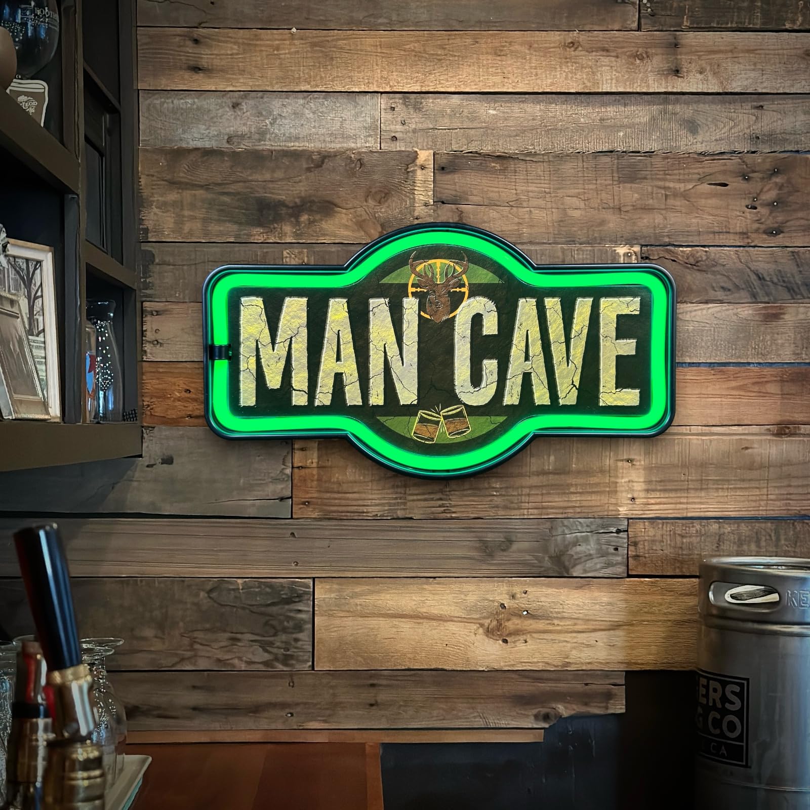 トラクサス ネオンサイン TRAXXAS FOR Man cave 男の秘密基地 トラクサス ネオンサイン TRAXXAS FOR Man cave 男の秘密基地
