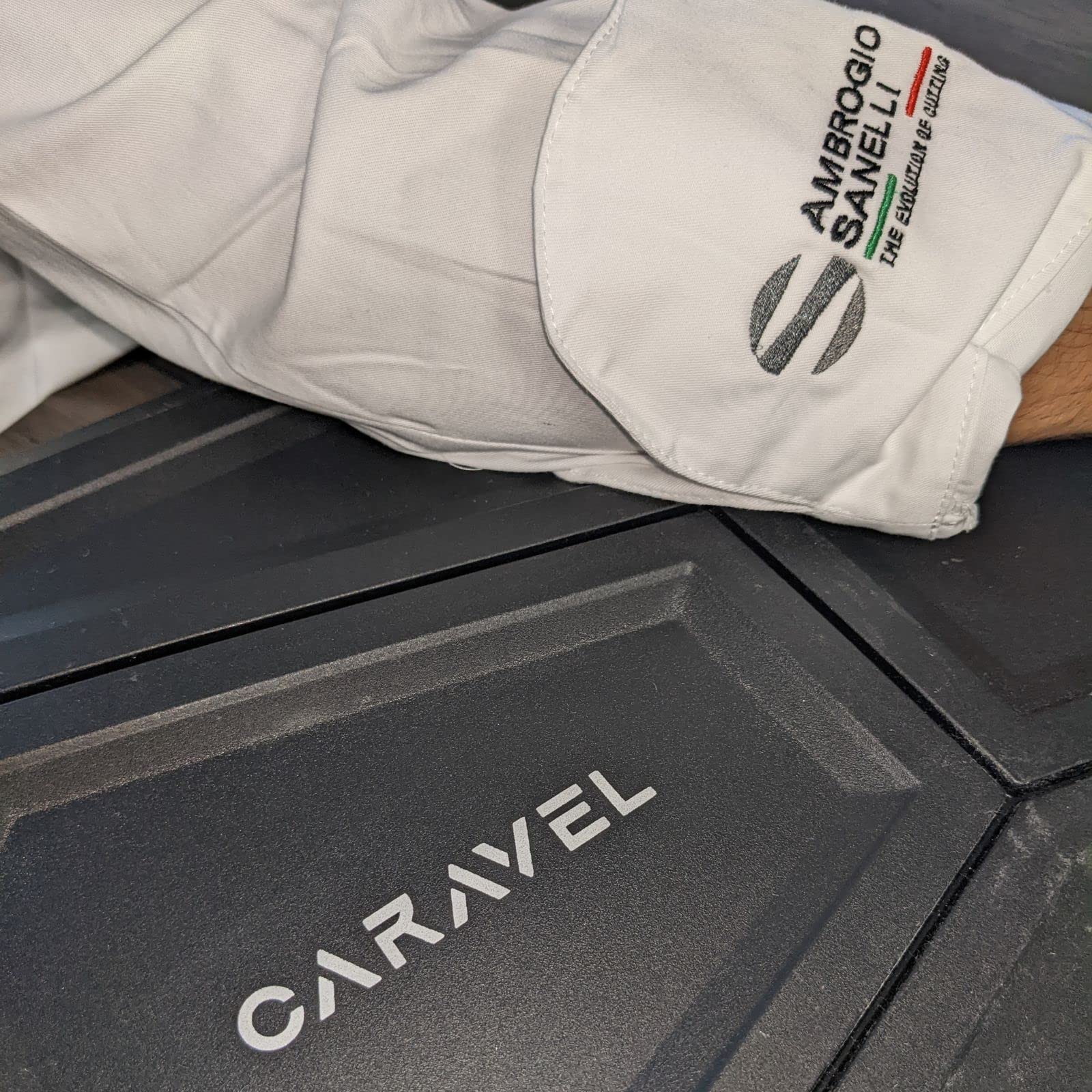 Sanelli Ambrogio 5092.BQ1 Maleta con Juego de Cuchillos y Accesorios de Cocina, Plástico, Nero