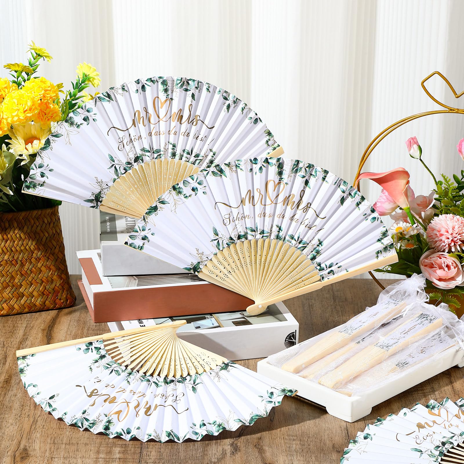 Namalu Hochzeit Handfächer Gastgeschenk Weiß Papierfächer Eukalyptus Faltbarer Taschenfächer mit Organzabeutel Bambus Klappfächer 30 Stück