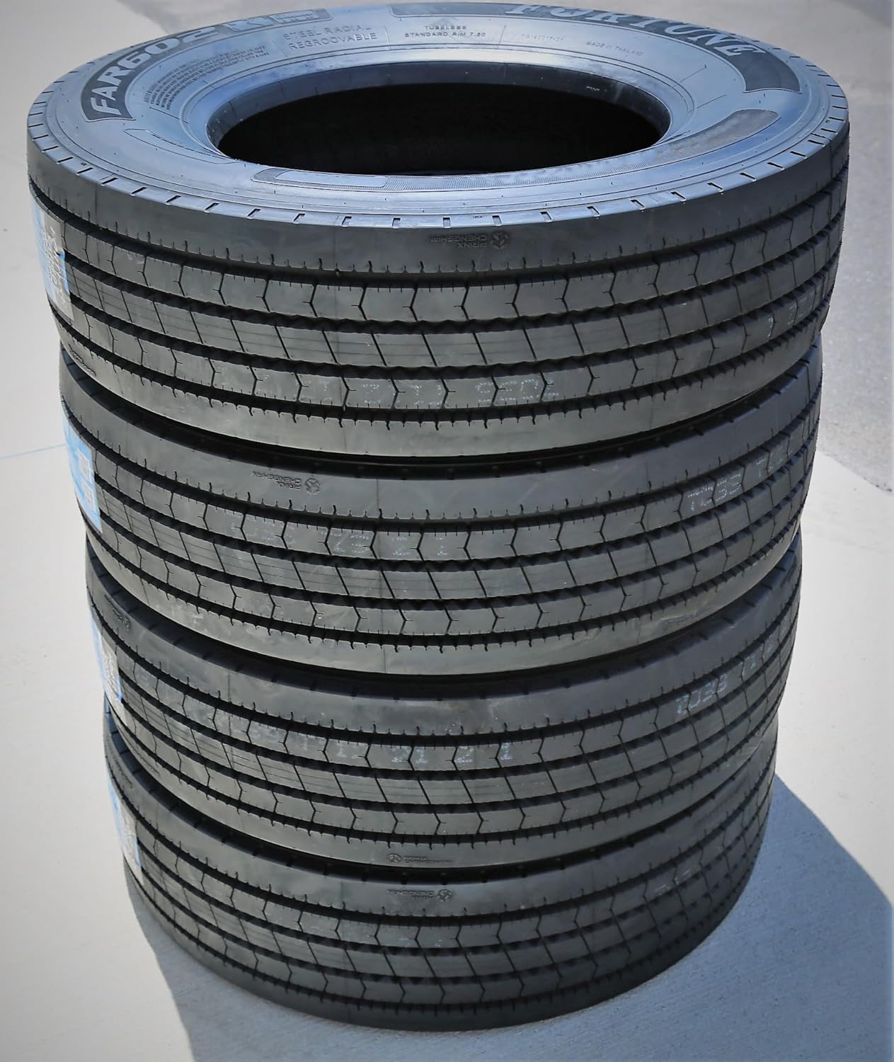 Fortune FAR602 All-Season Commercial All Position Radial Tire-275/70R22.5 275/70/22.5 275/70-22.5 148/145M Load Range J LRJ 18-Ply BSW Black Side Wall