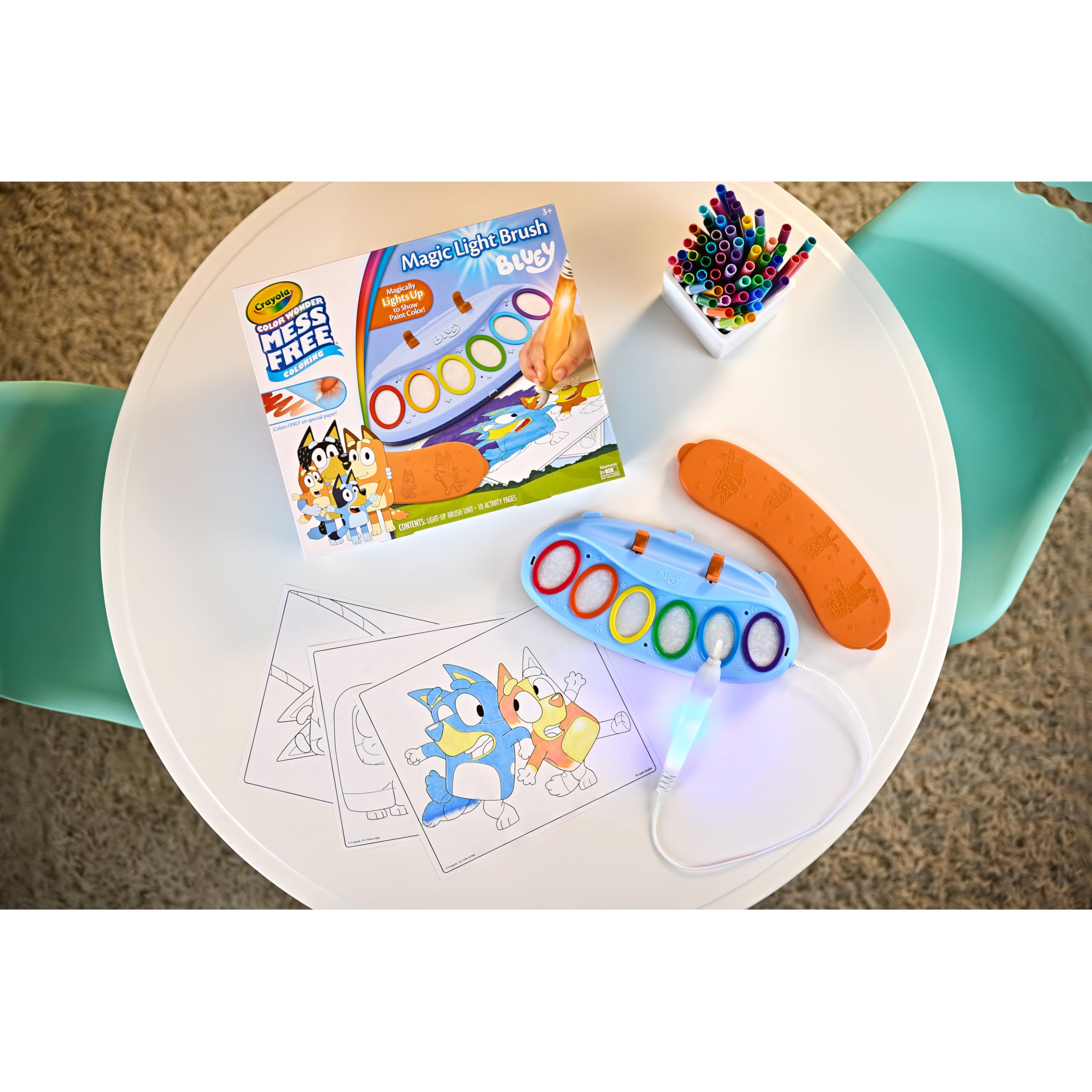 CRAYOLA Bluey Color Wonder Magic Light Brush - Image 5