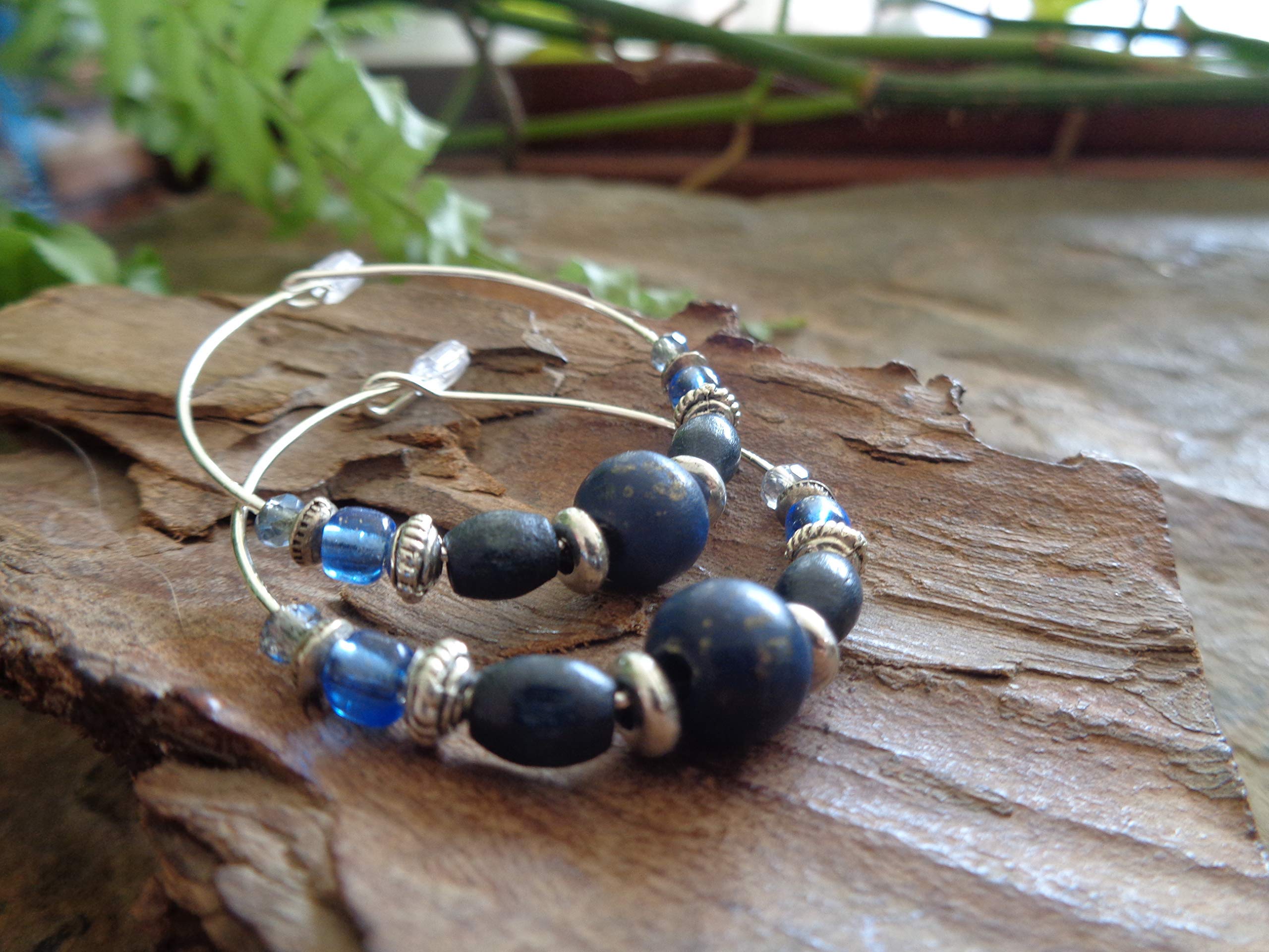 ⊹⊱✿ JEANS BLUE CRYSTAL - GLASS - WOOD HOOP ✿⊰⊹ boucles d'oreilles uniques et légères faites d'un grand mélange de matières en bleu