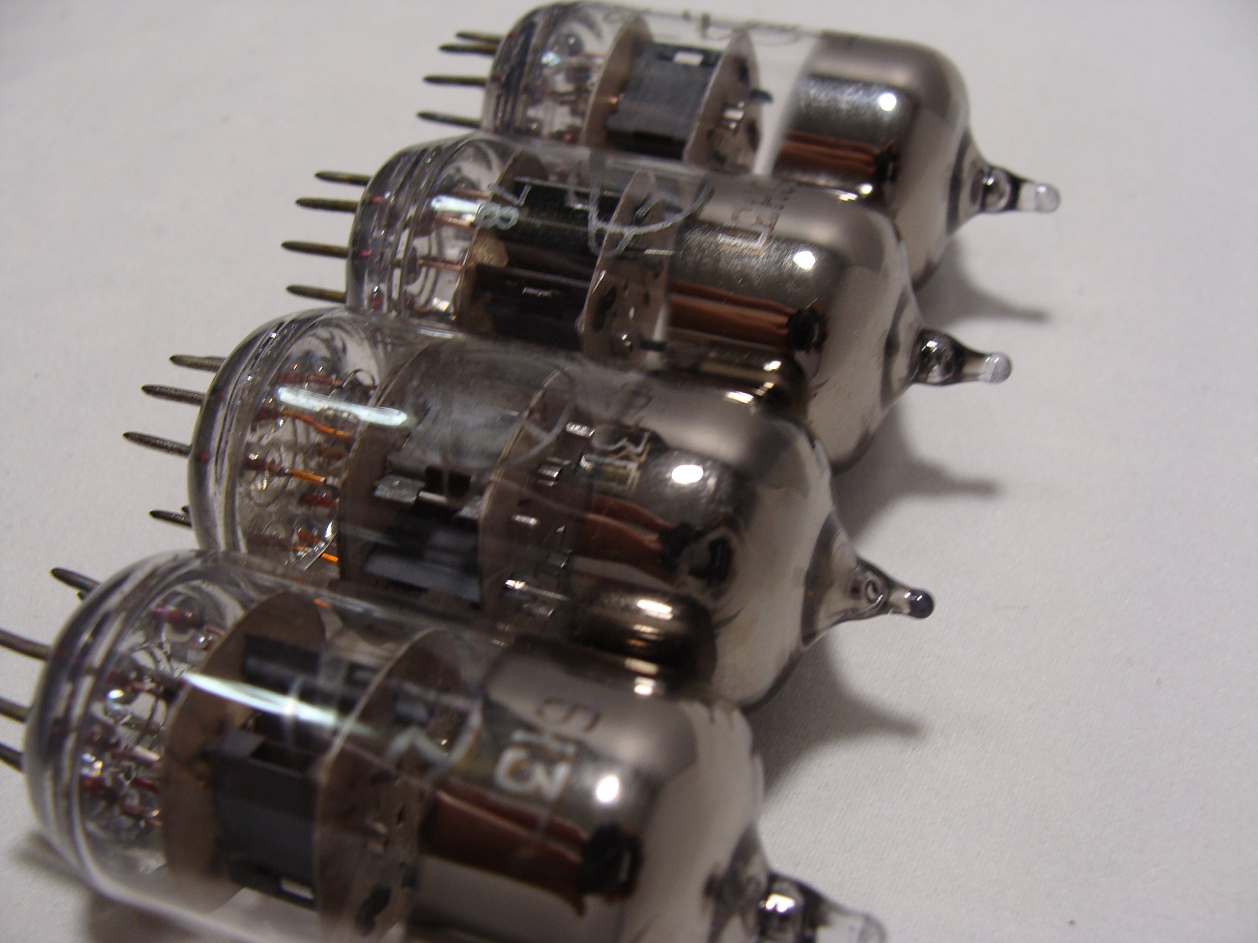 ○ 6N3C‐E/5881/6L6GC 互換球 旧ソ連（ロシア） 4本 ○ （371）